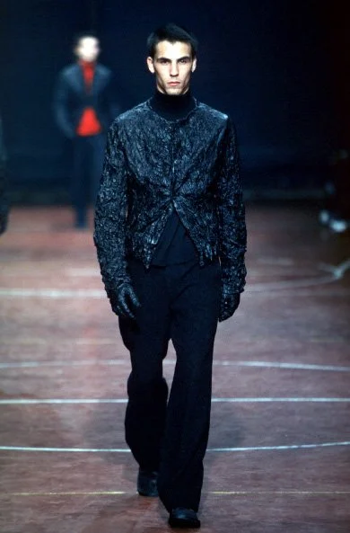Issey FW99 1.jpg