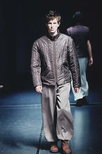 Issey FW98 3.jpg