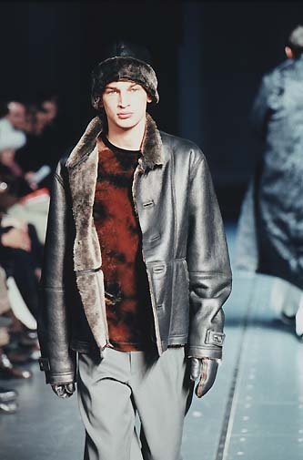 Issey FW98 2.jpg