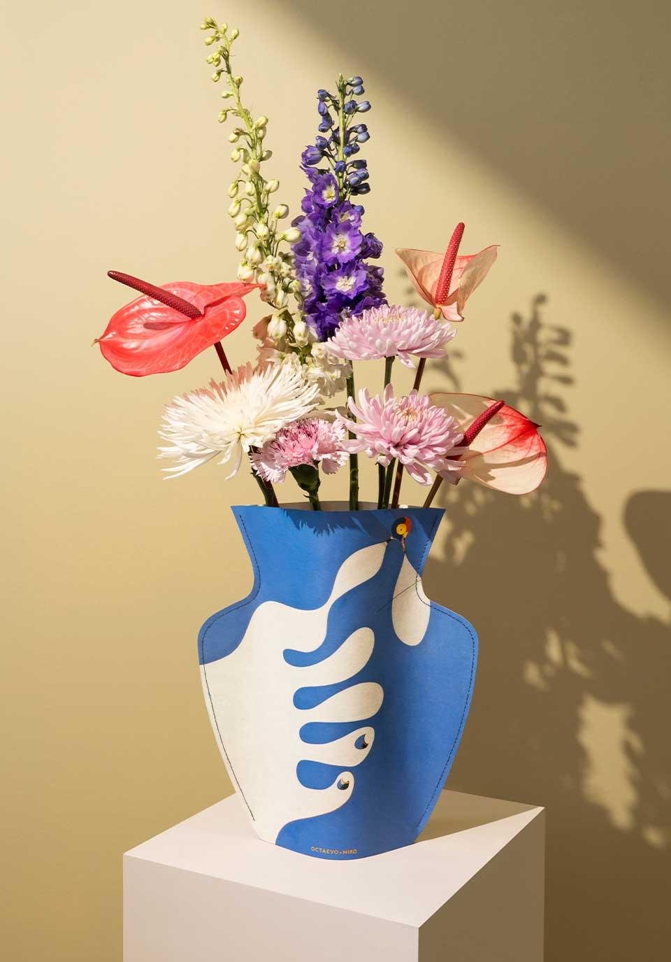 Miró Paper Vase