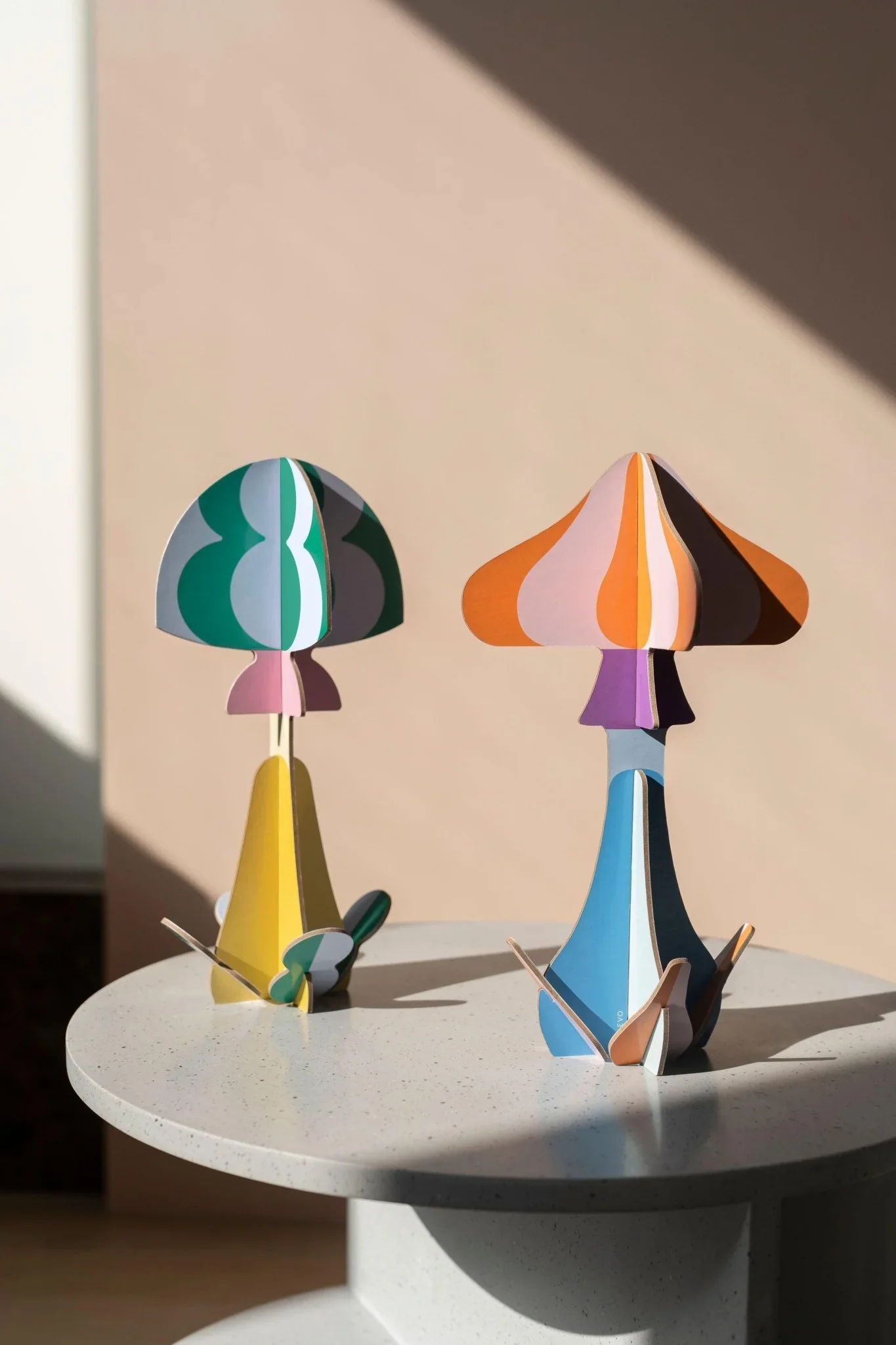 mushroom-paper-sculpture-3-8053613_1400x.webp