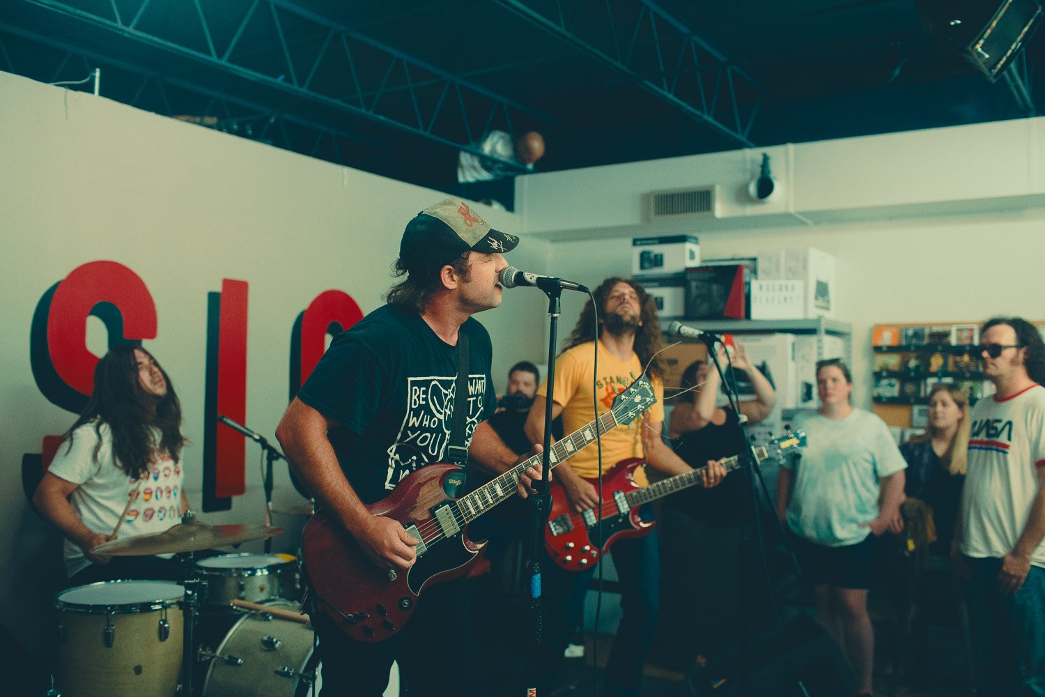 Lee Bains III &amp; The Glory Fires | June 15th, 2019