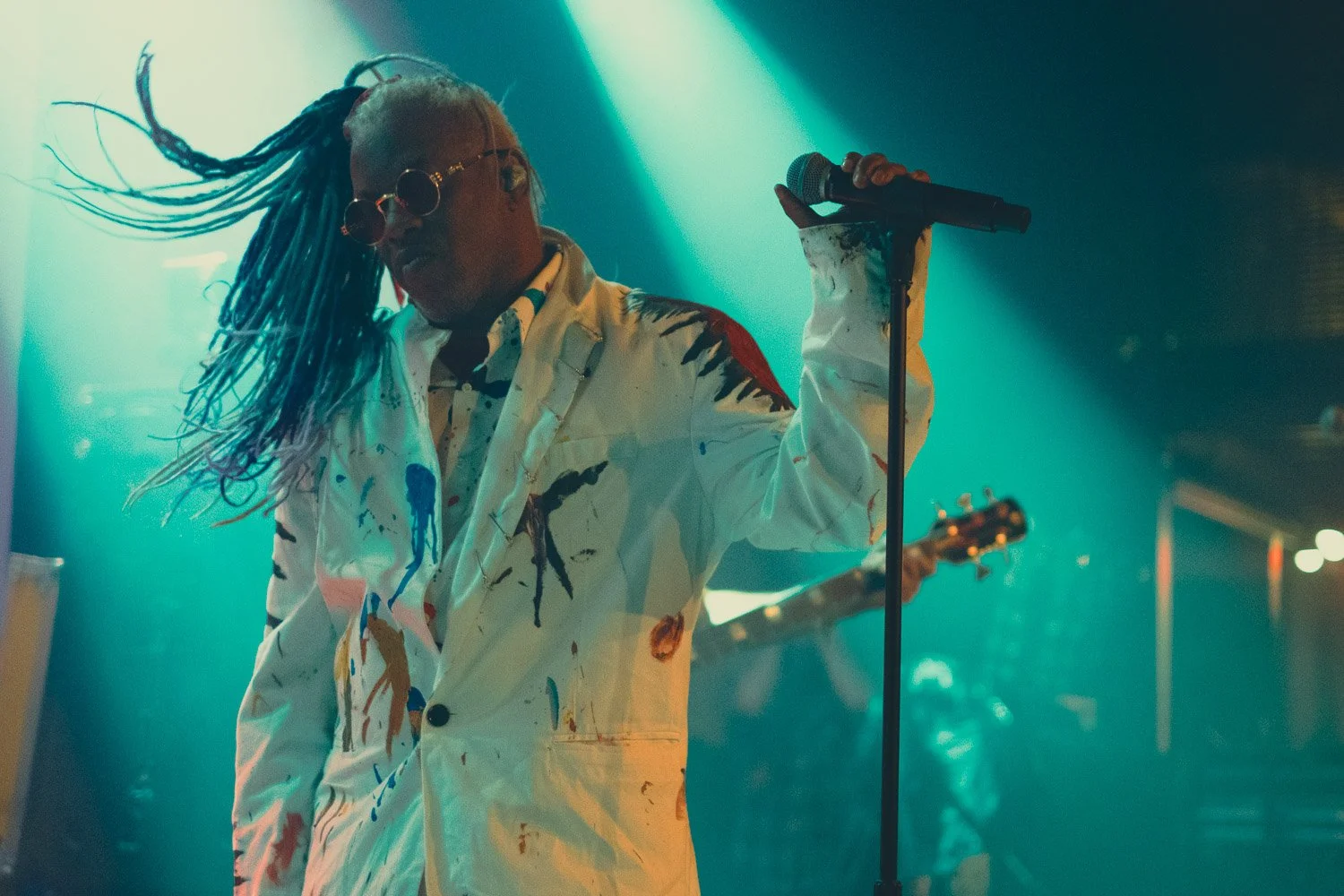 LivingColour0314240003.jpg
