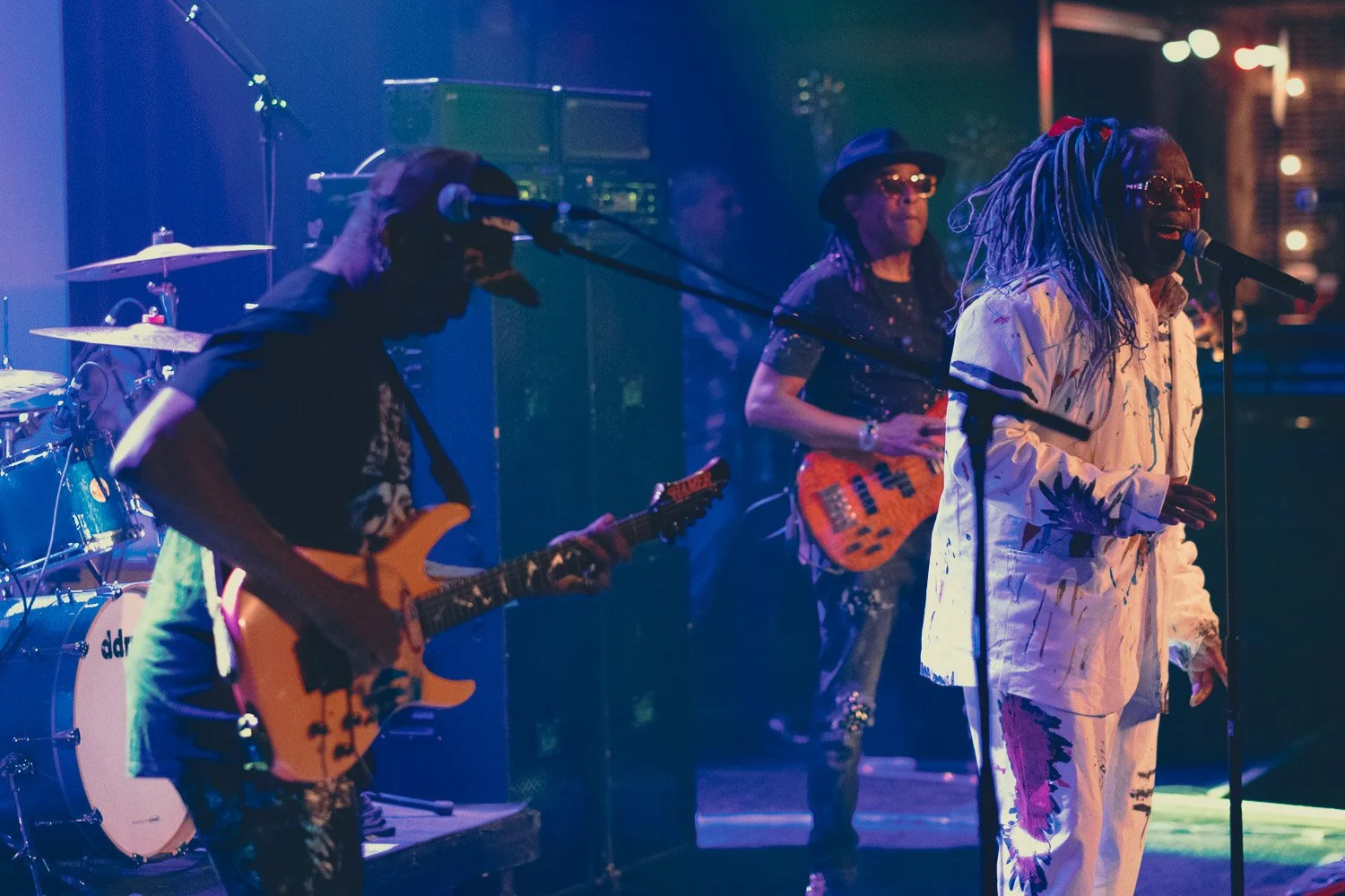 LivingColour0314240019.jpg