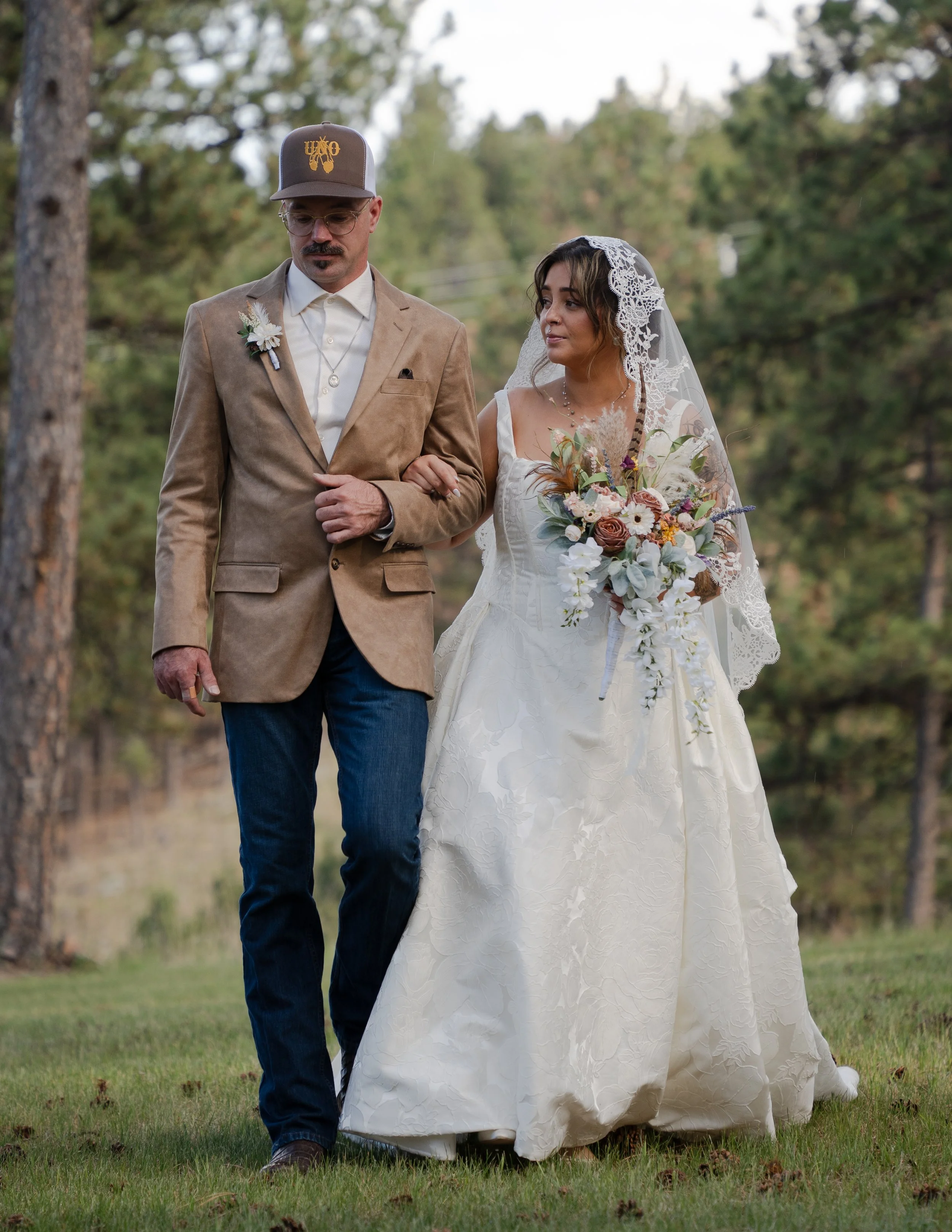 Couple getting married in Rapid City, SD Photographer