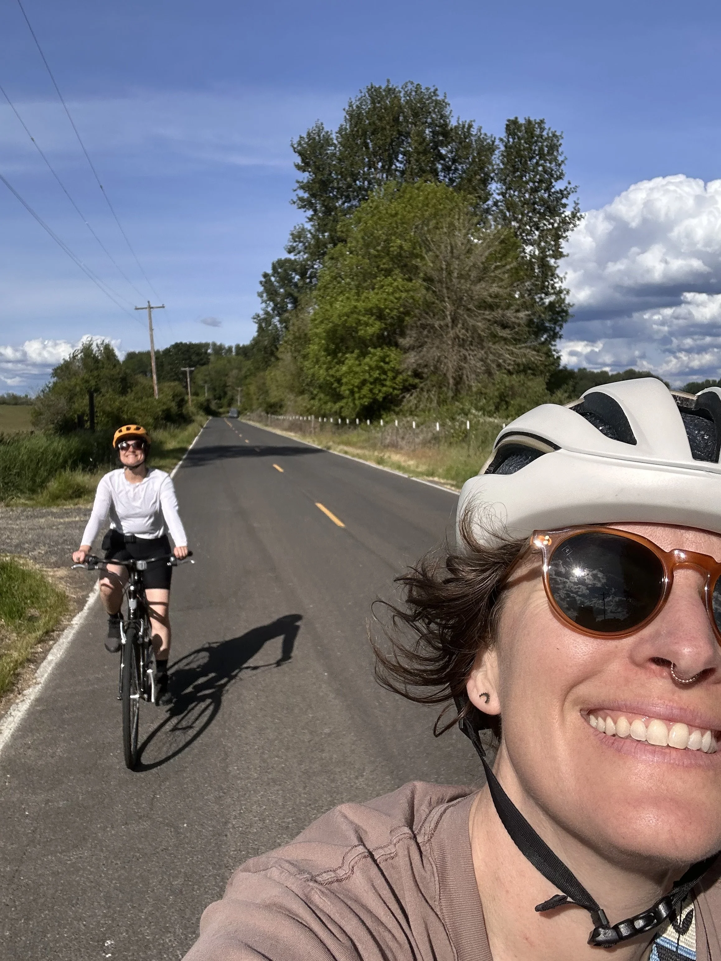 Cycling around Sauvie Island