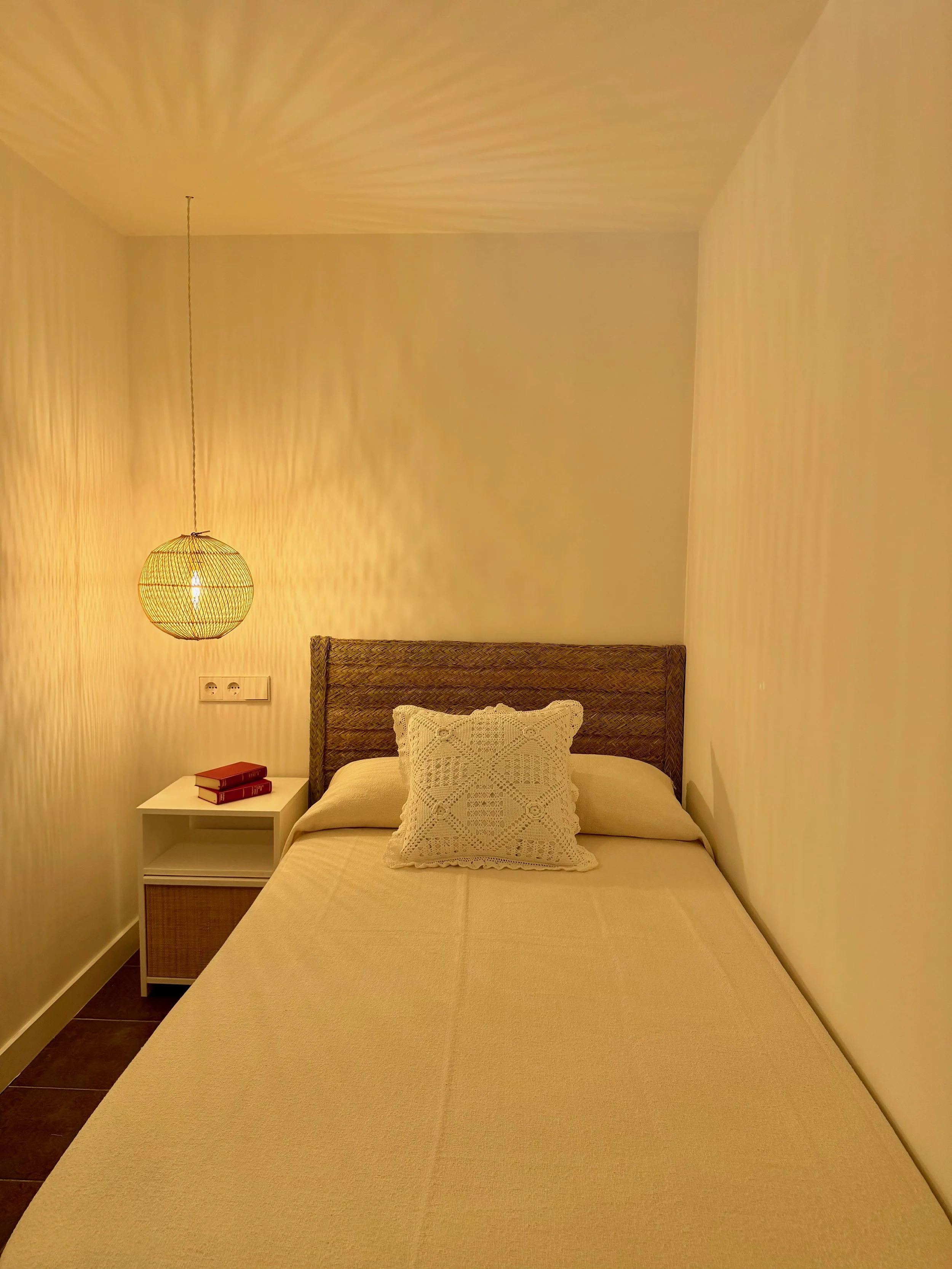 Habitación acogedora para una persona en ca la Nuri - Cadaqués, decorada con encanto. 