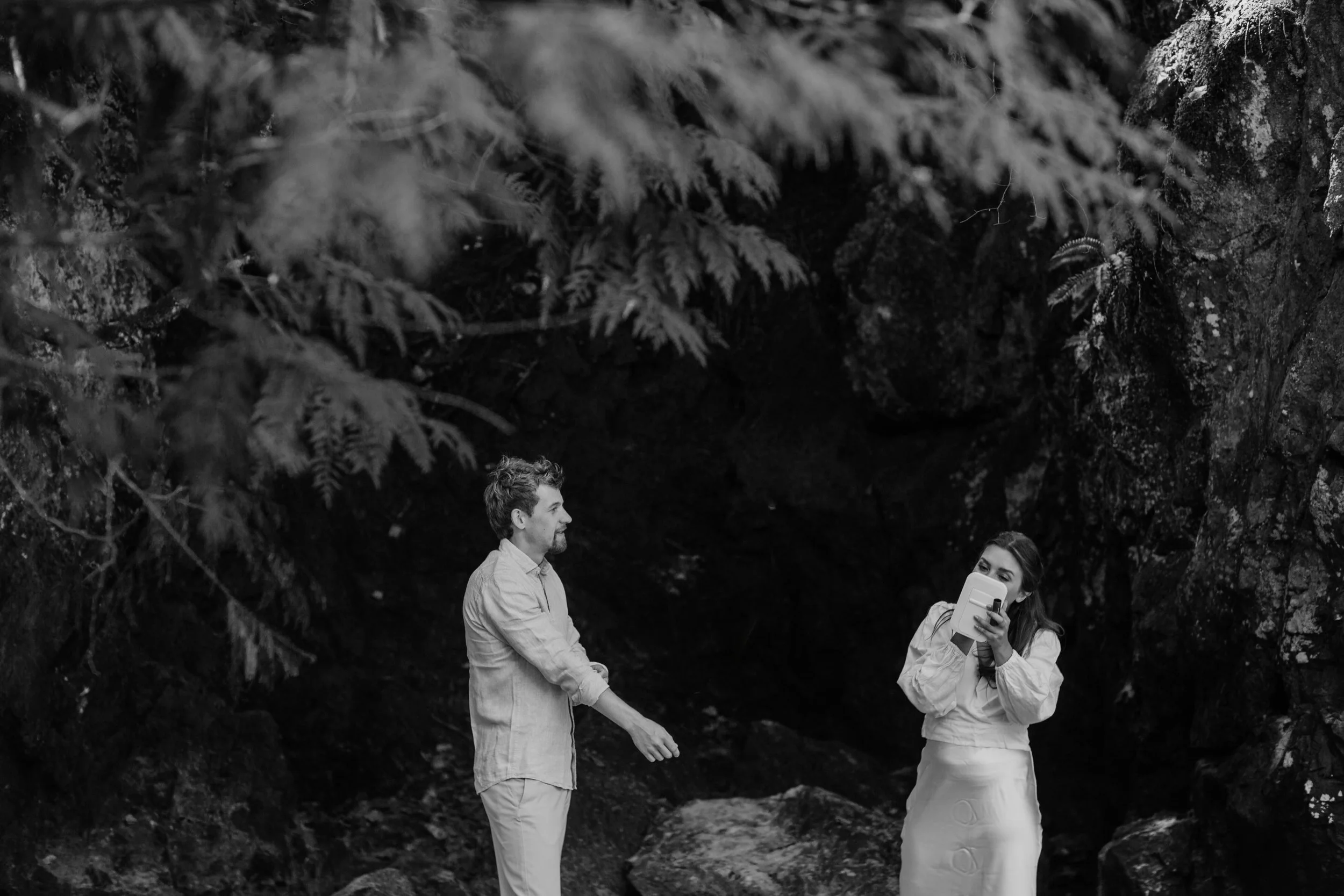 LK_Elopement_SanJosefBay-14.jpg