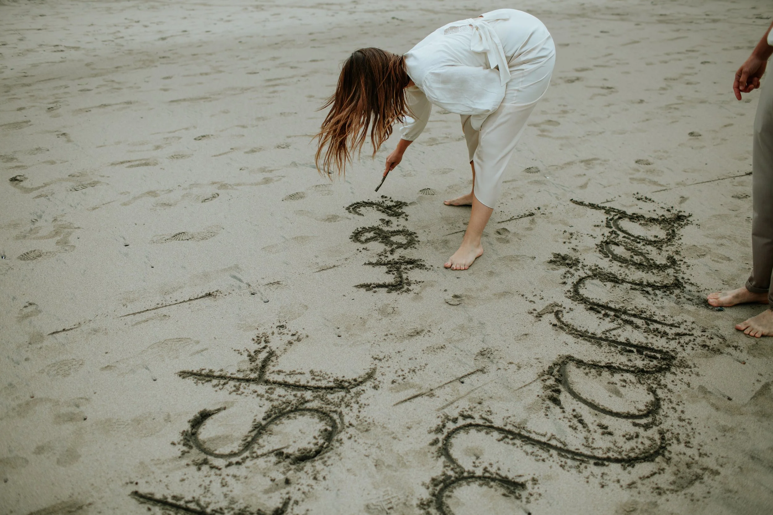 LK_Elopement_SanJosefBay-263.jpg