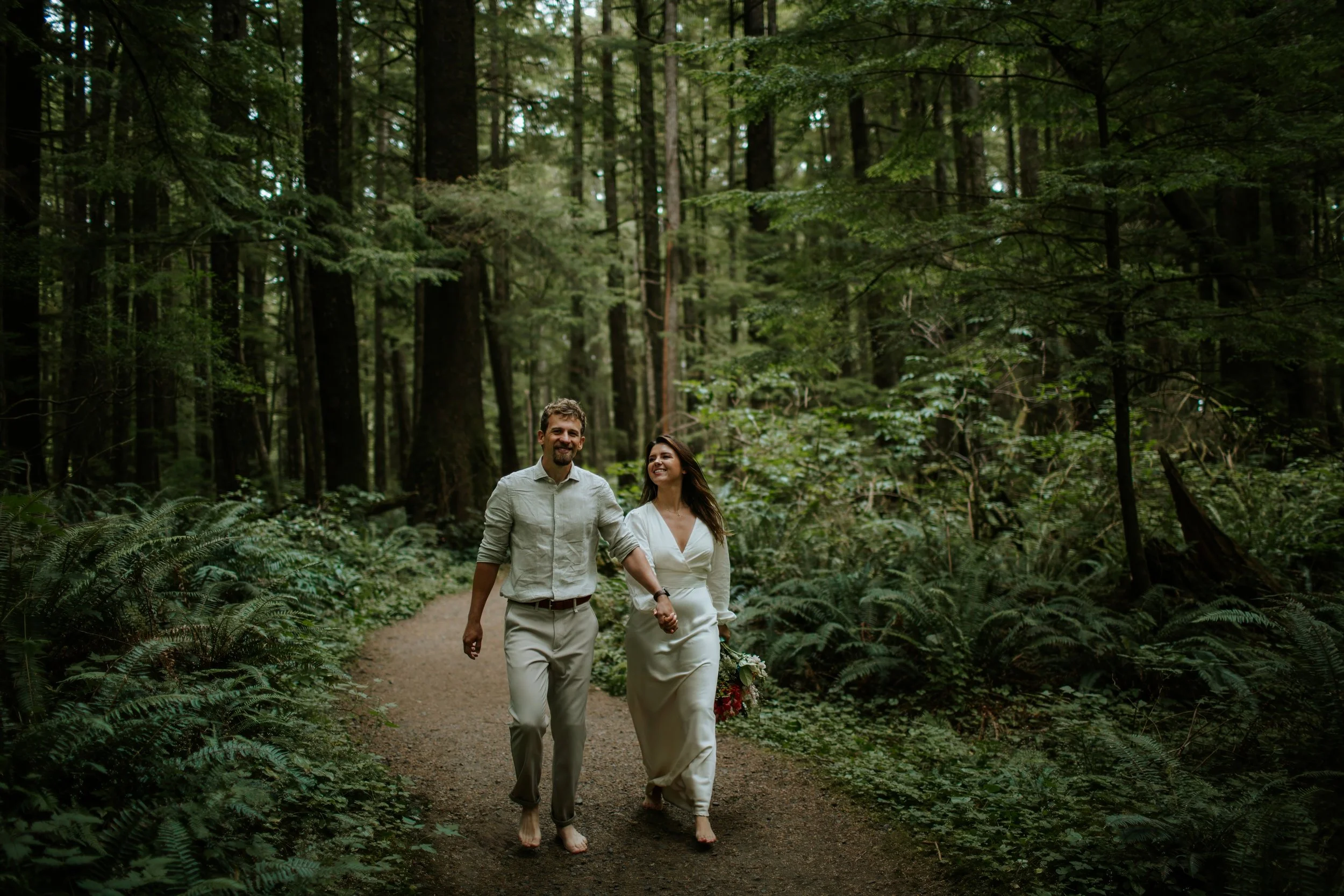 LK_Elopement_SanJosefBay-284.jpg