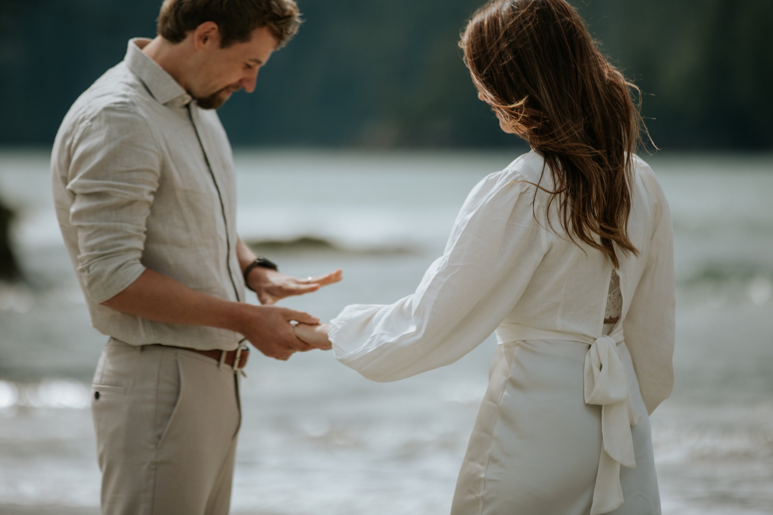 LK_Elopement_SanJosefBay-170.jpg