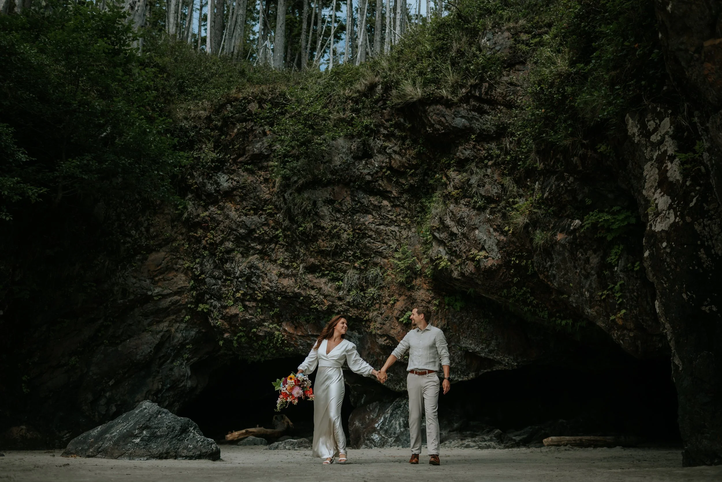 LK_Elopement_SanJosefBay-80.jpg