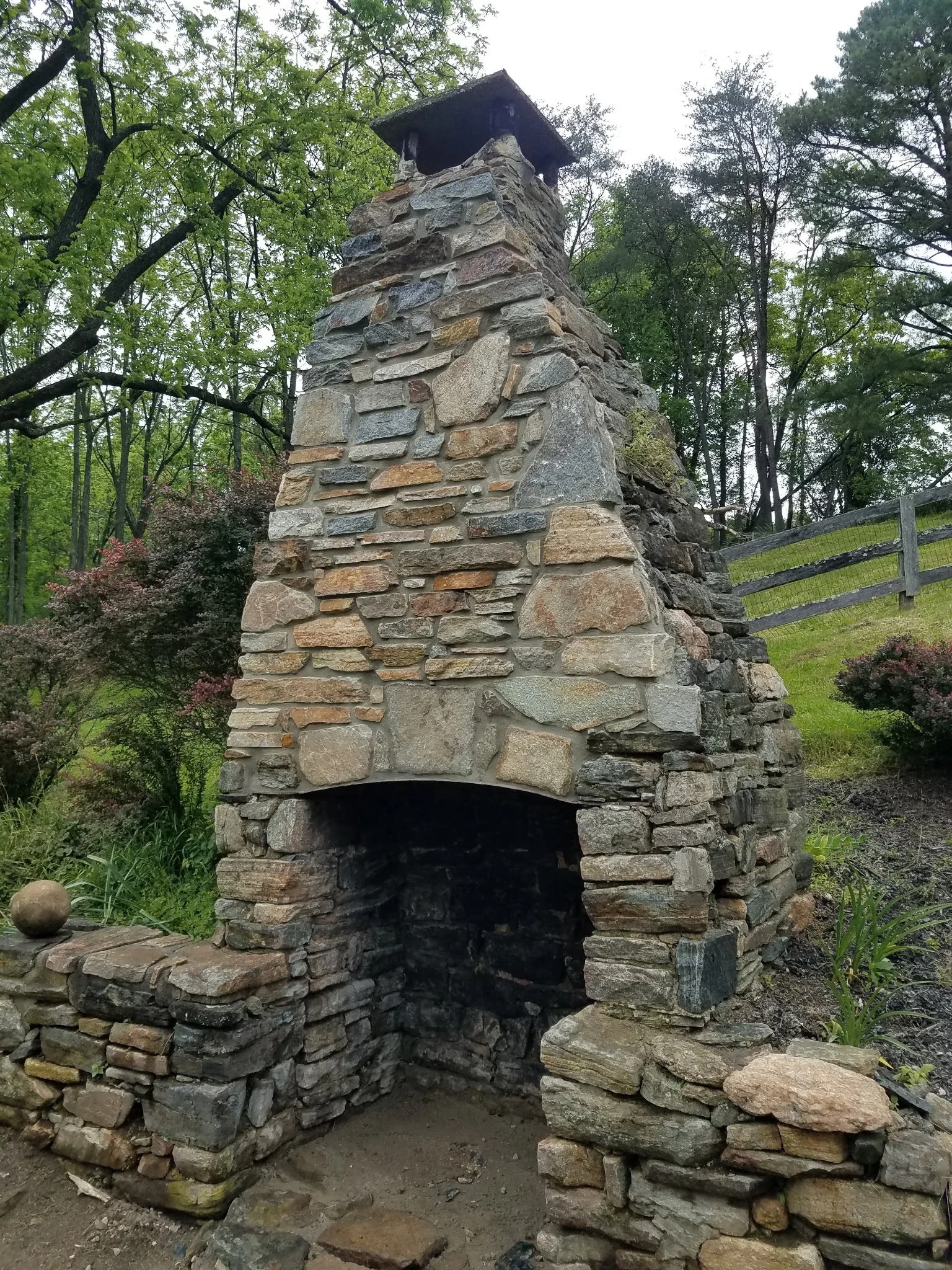Fireplace 3.jpg