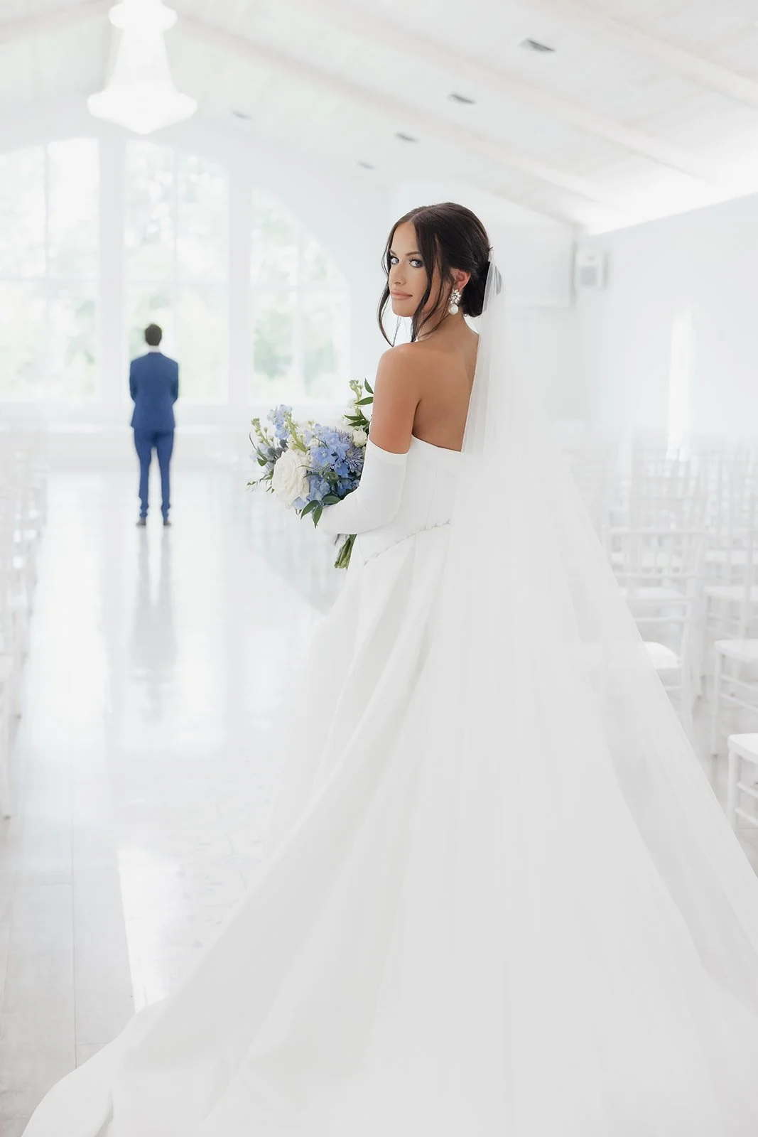 Bride preparing for first look moment.
