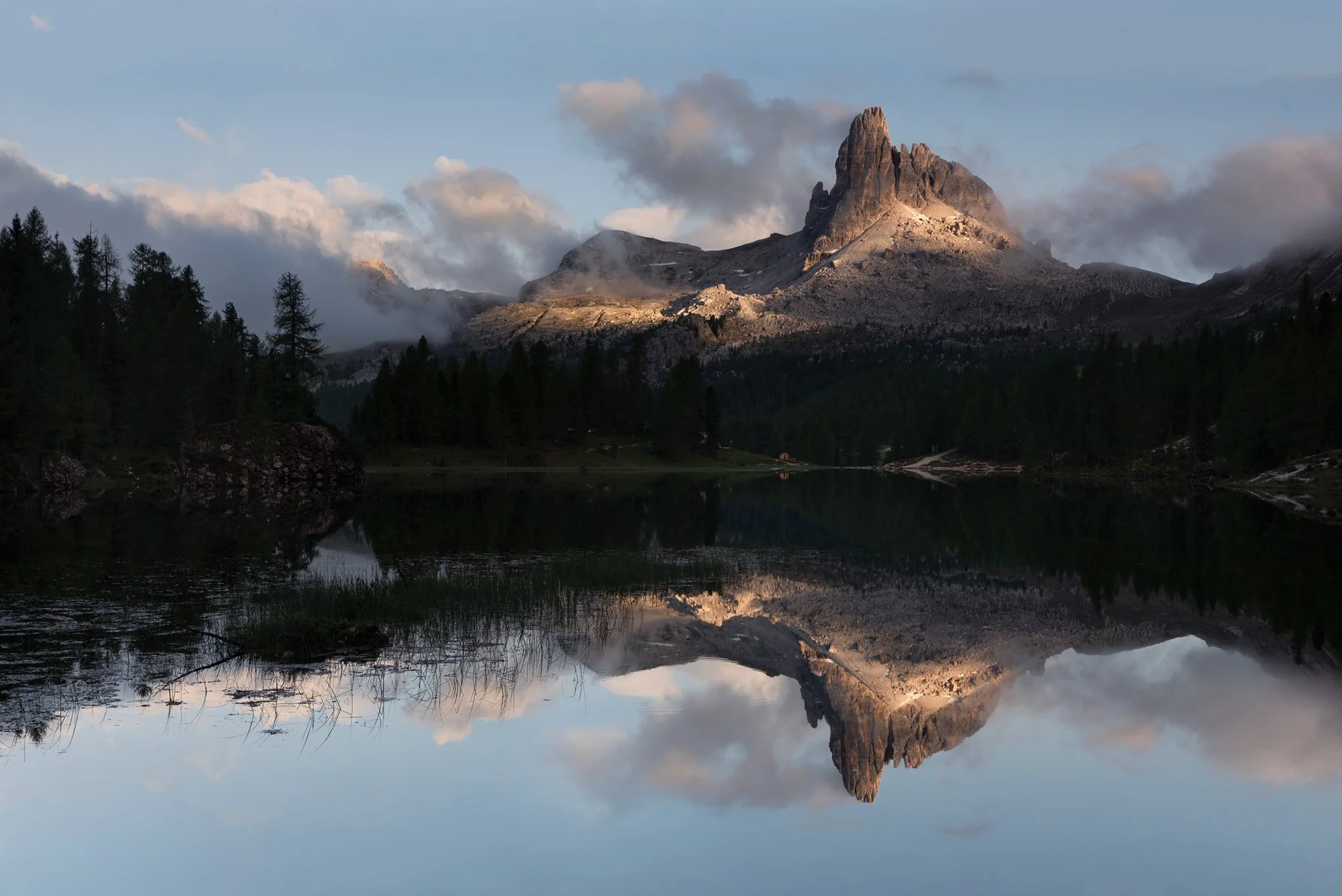 _DSC4500lago-federa_dolomities.jpg