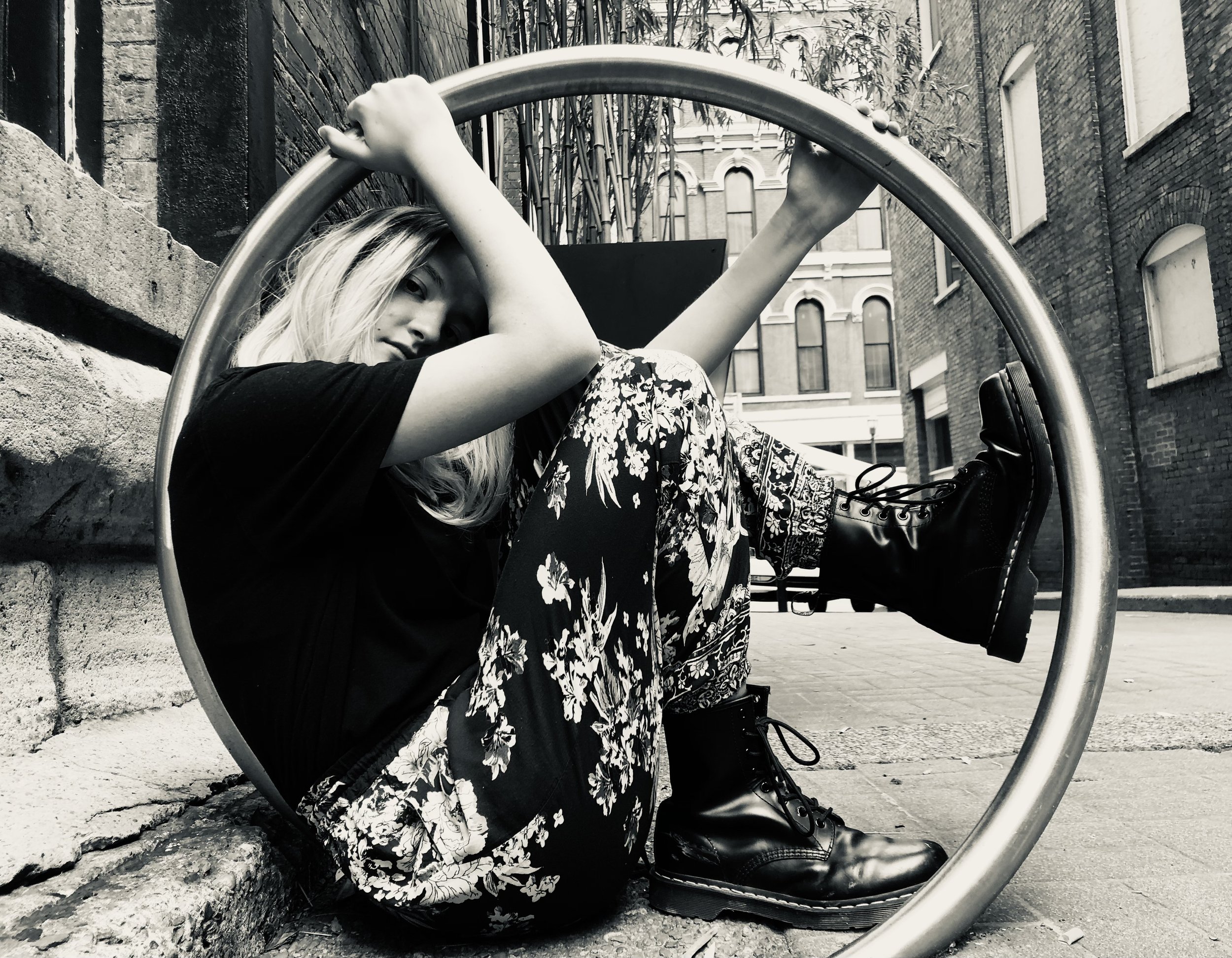 Girl in Down Town Nashville - Copy.jpg