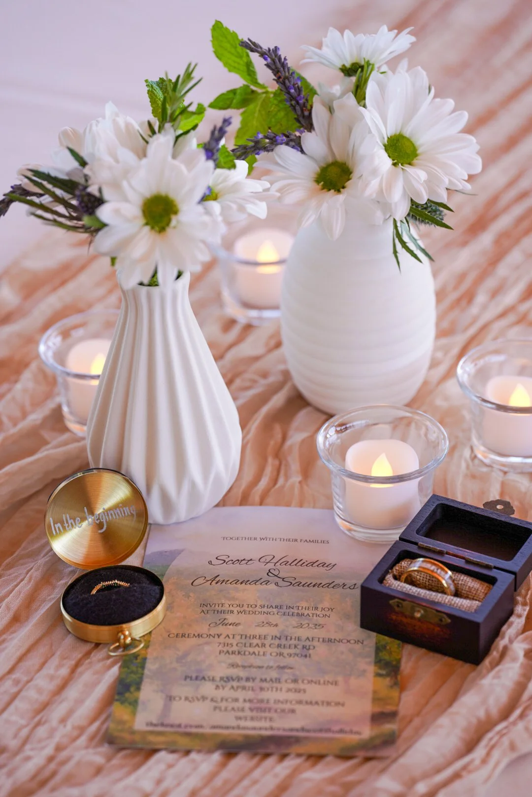 Champagne table runner
