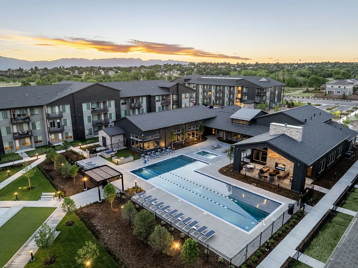 Capital Square Crossroads Apartments DST