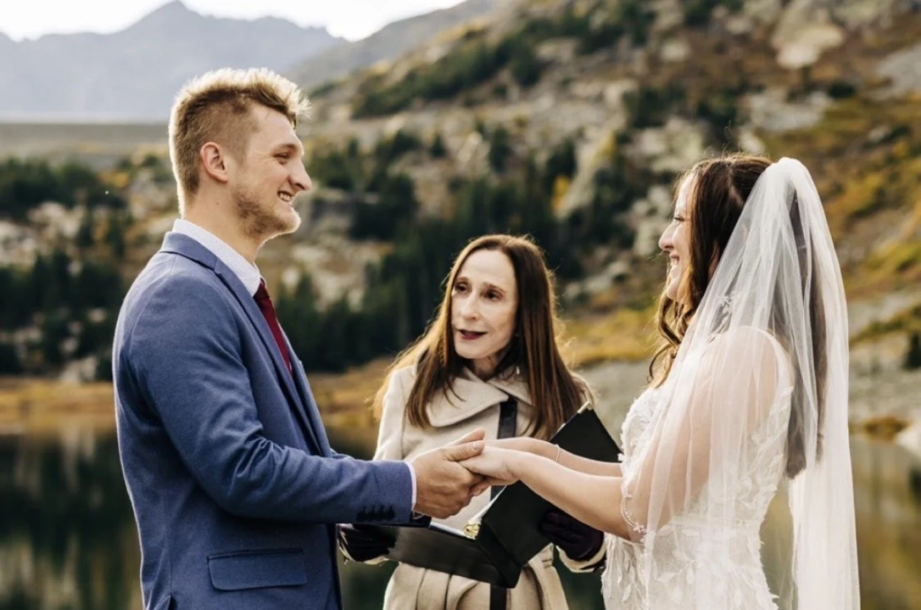 Wedding Vow Examples Worth Stealing (and How to Write Your Own)