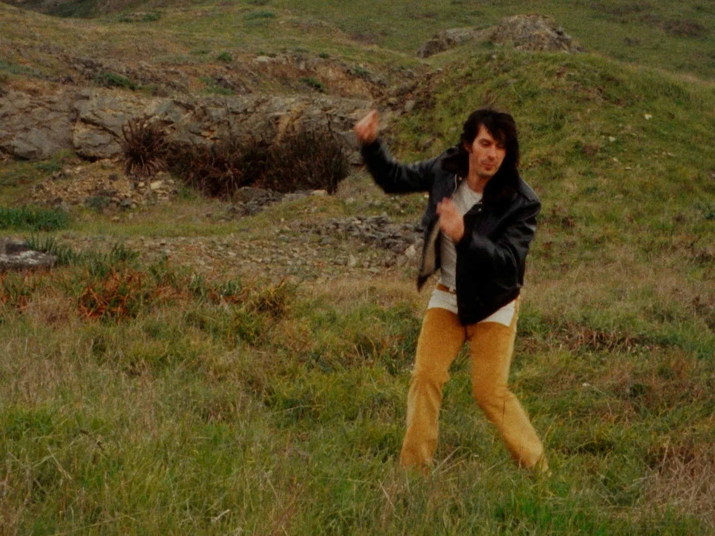 Sequence 02.00_18_11_01.Still053.jpg