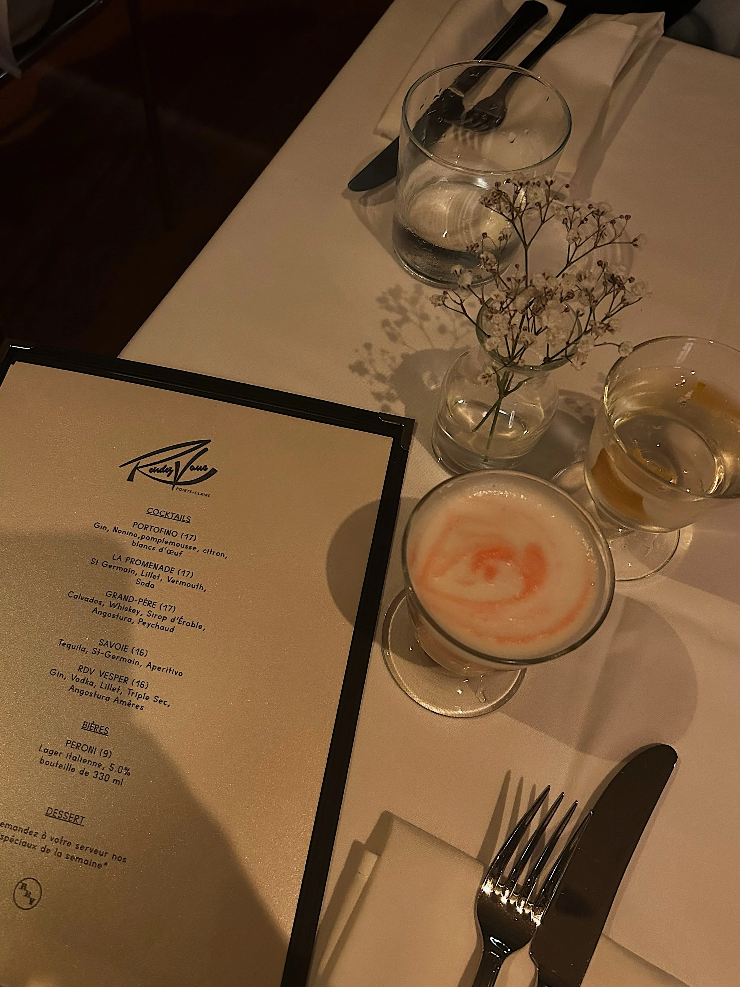 🙂&zwj;↕️ date night @rendezvouspointeclaire
