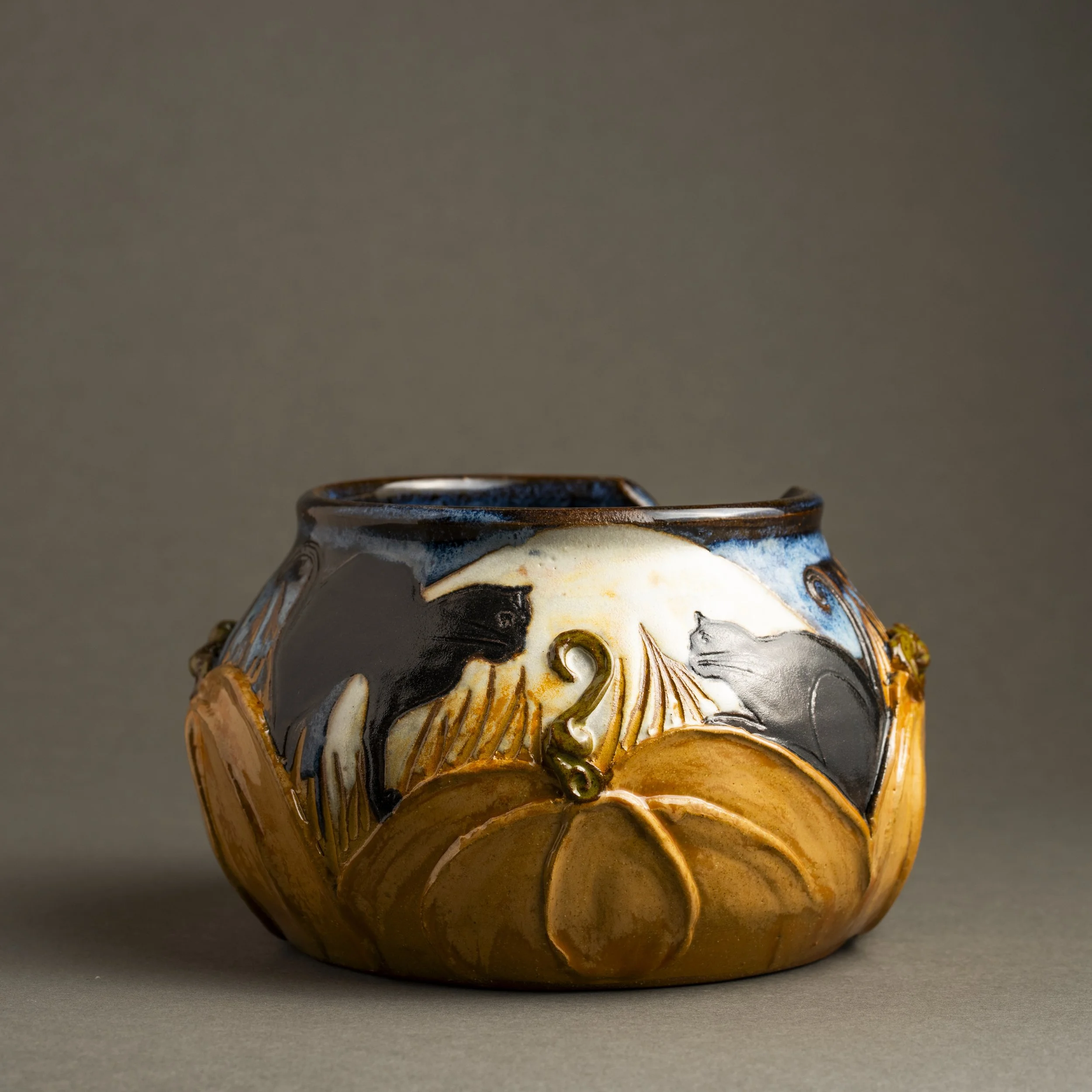 Website-pumpkin-cats-moon-knitting-bowl_DSC7463.jpg