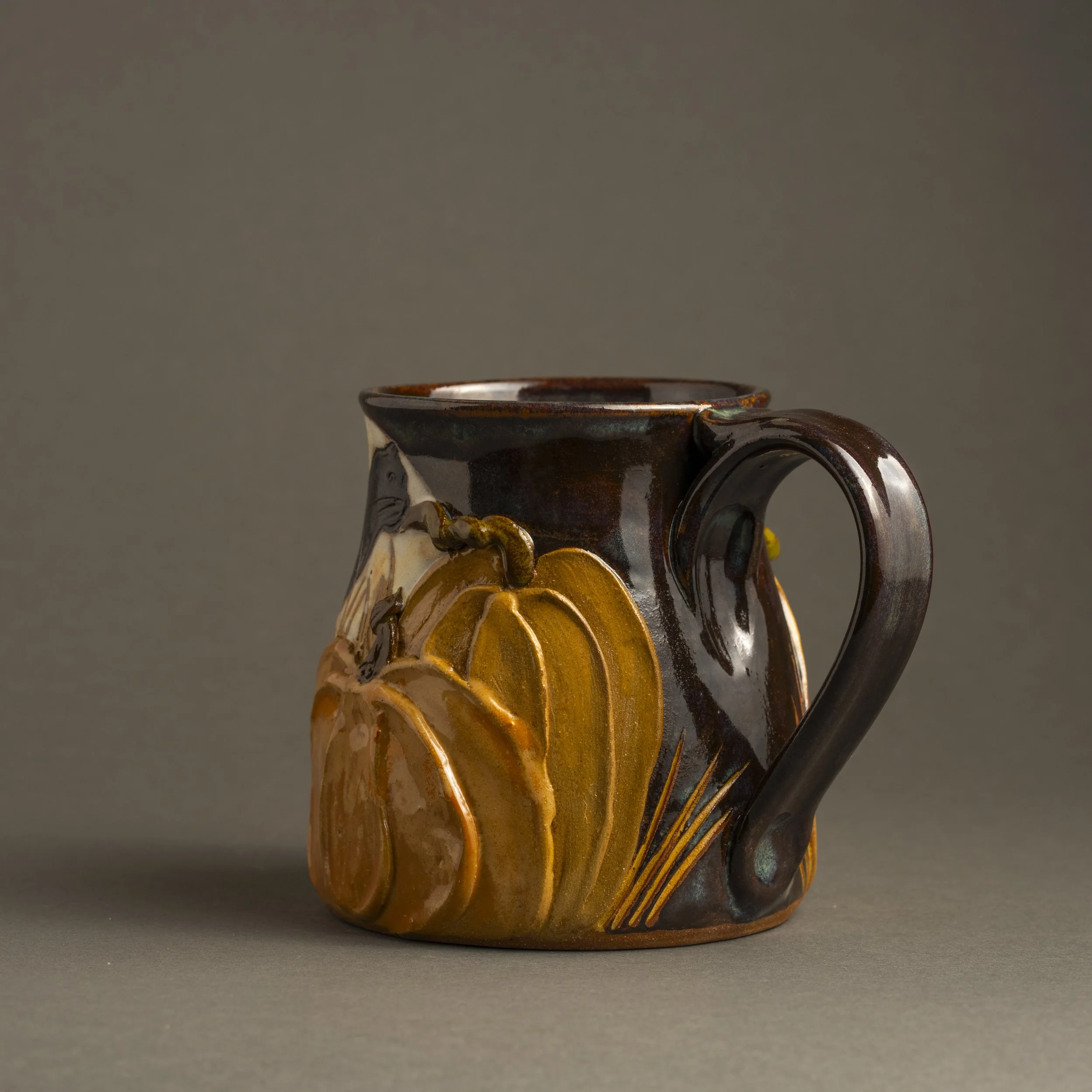 Website-pumpkin-cat-moon-mug_DSC7431.jpg