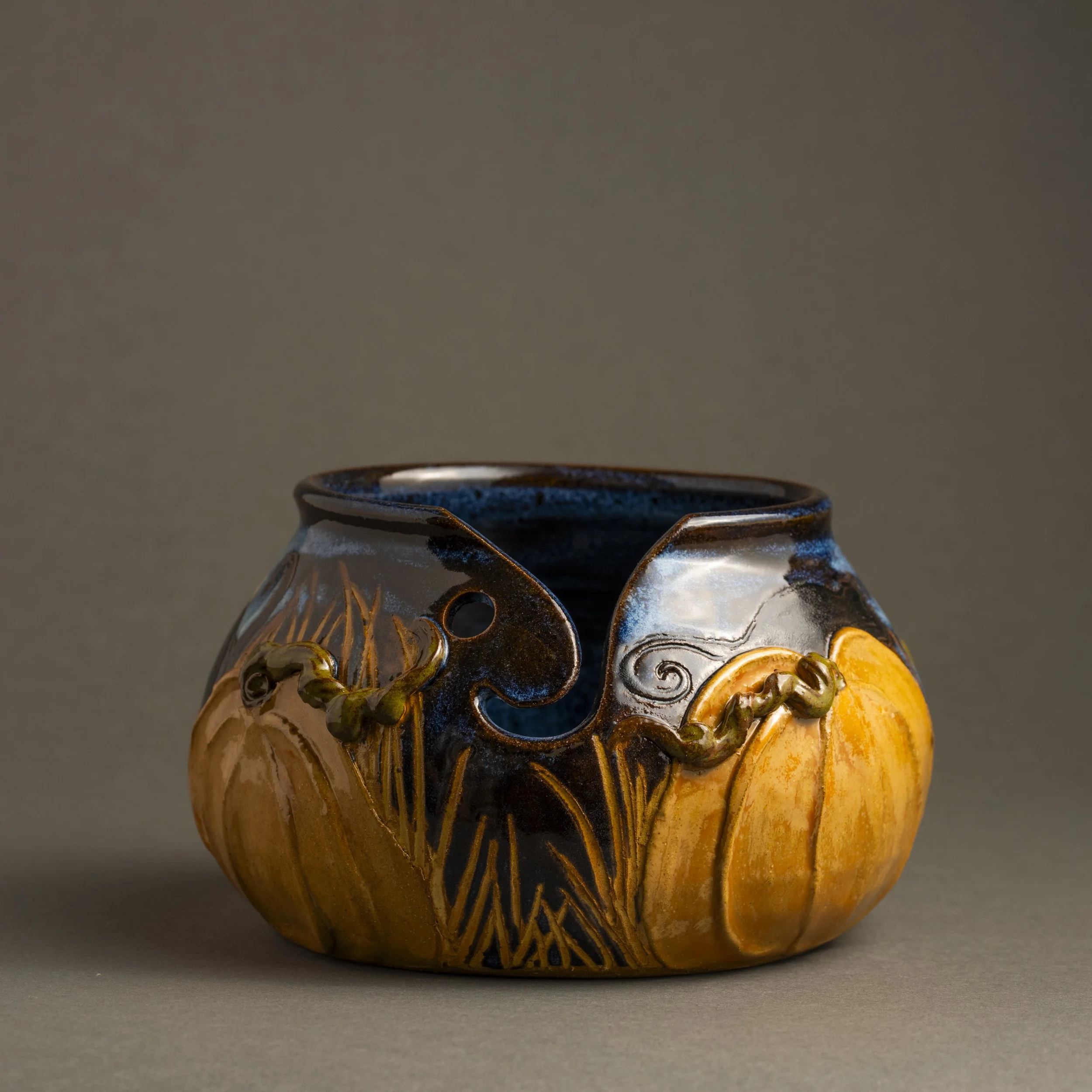 Website-pumpkin-cats-moon-knitting-bowl_DSC7465.jpg