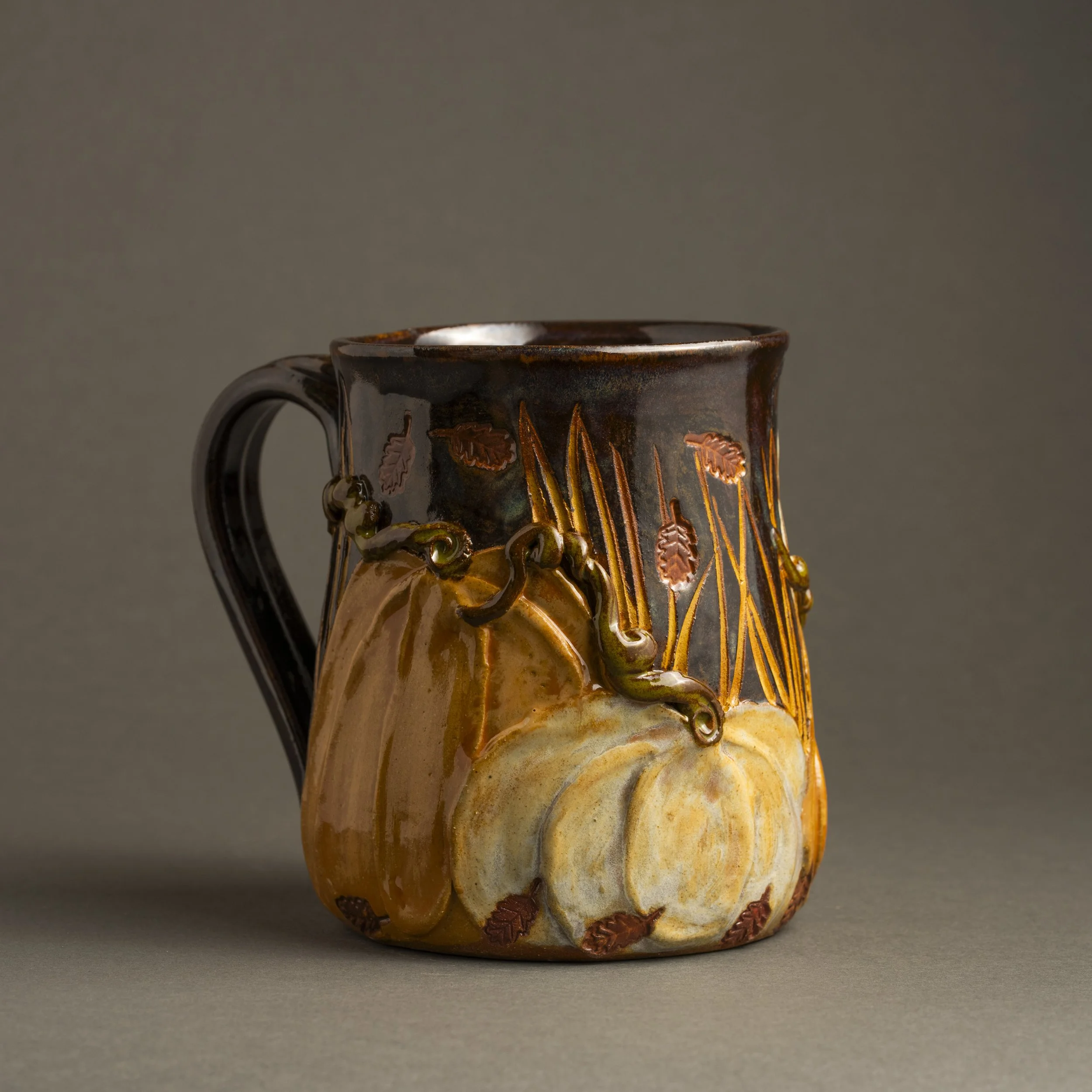 Website-pumpkin-cat-moon-mug-2_DSC7443.jpg