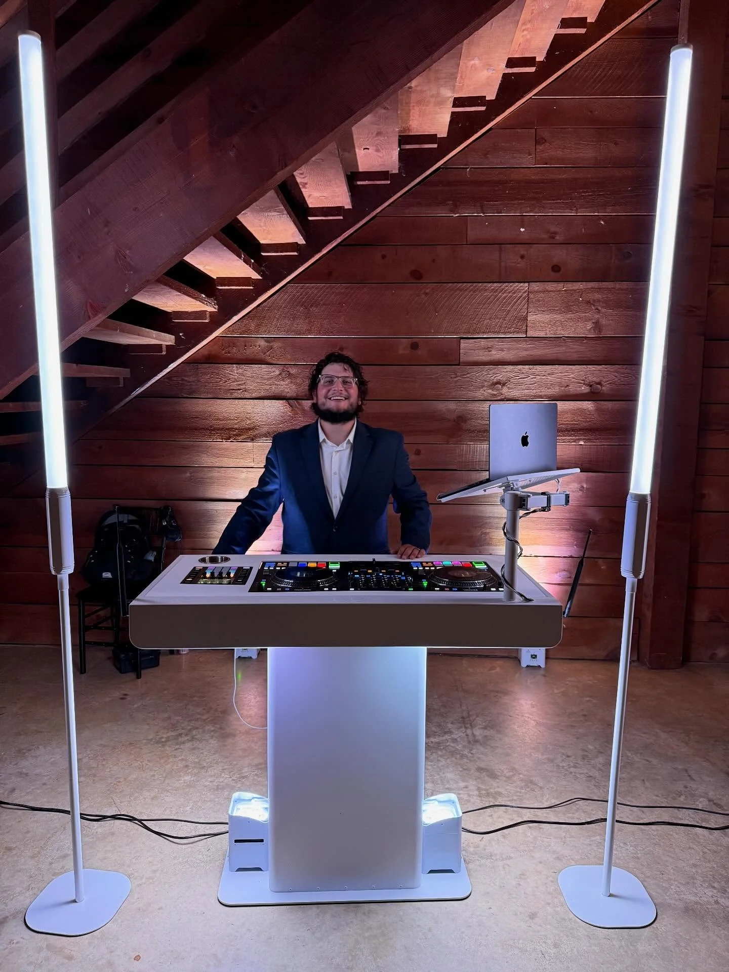 A great day celebrating Lauren + Justin!

So thankful to be a part of such a special day! The party was LIT and the dance floor packed all night! 

#wedding #dj #eventdj #dallasweddings