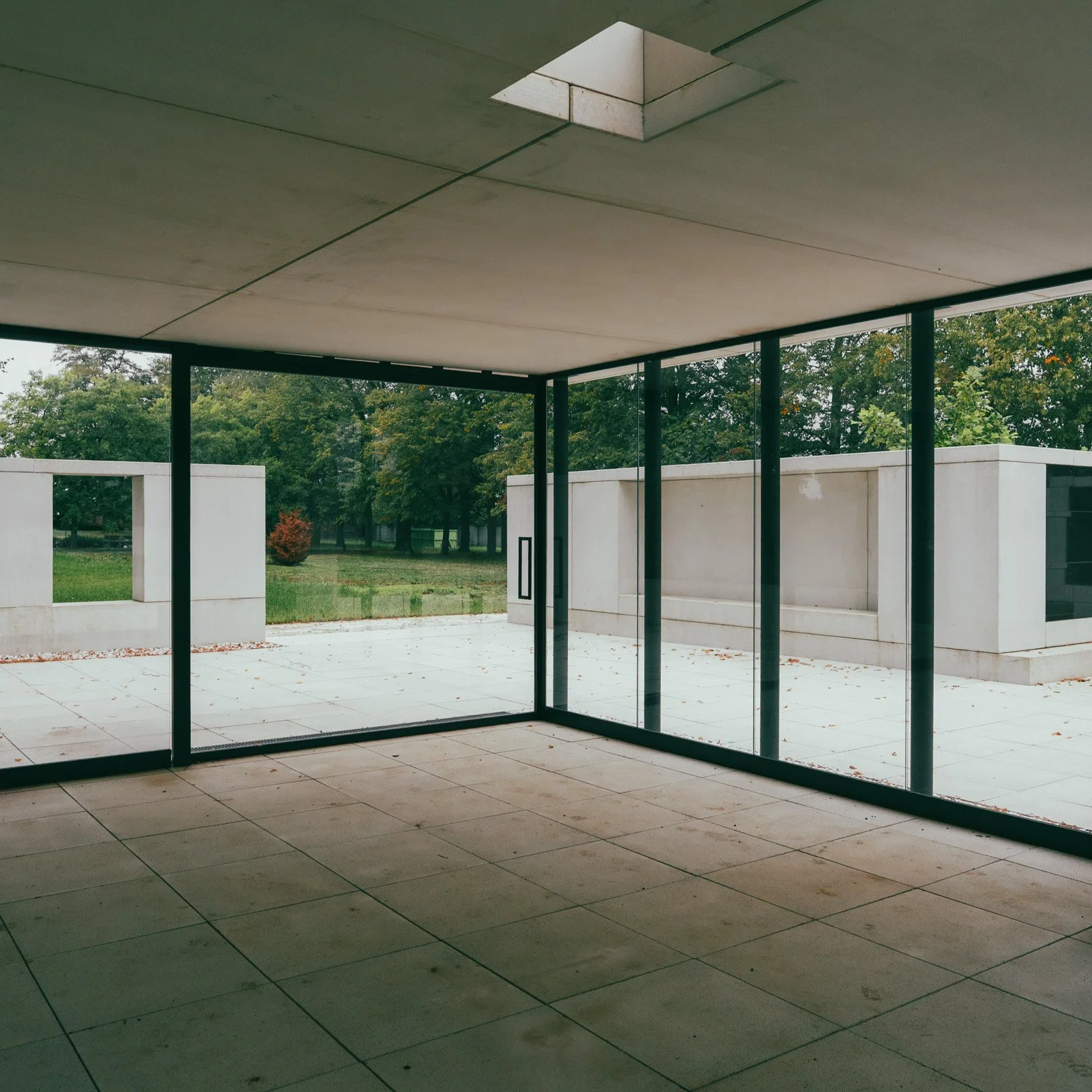 Moschner_kolumbarium Kbely-11.jpg