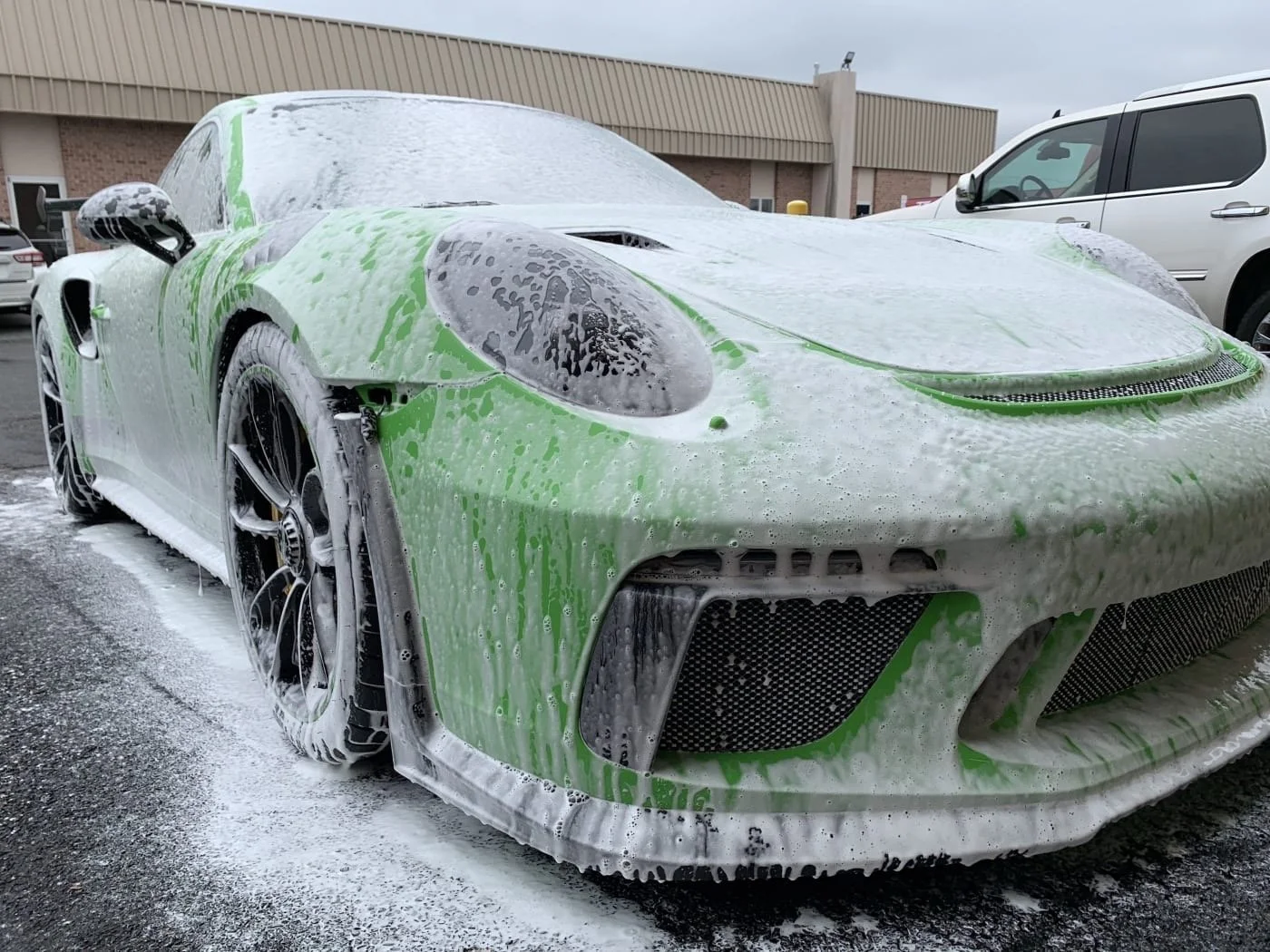 Nettoyage Complet (Intérieur & Extérieur) à Domicile