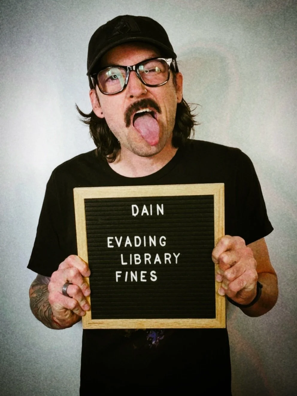 🚨 MEET THE BAND 🚨
Name: Dain
Weapon of Choice: Lead Guitar
Crime: Evading Library Fines
Quote: &ldquo;Zero chance I&rsquo;d let someone slime me.&rdquo;
Bio: East LA born &amp; Phoenix raised, Dain&rsquo;s formative years consisted of blending in w