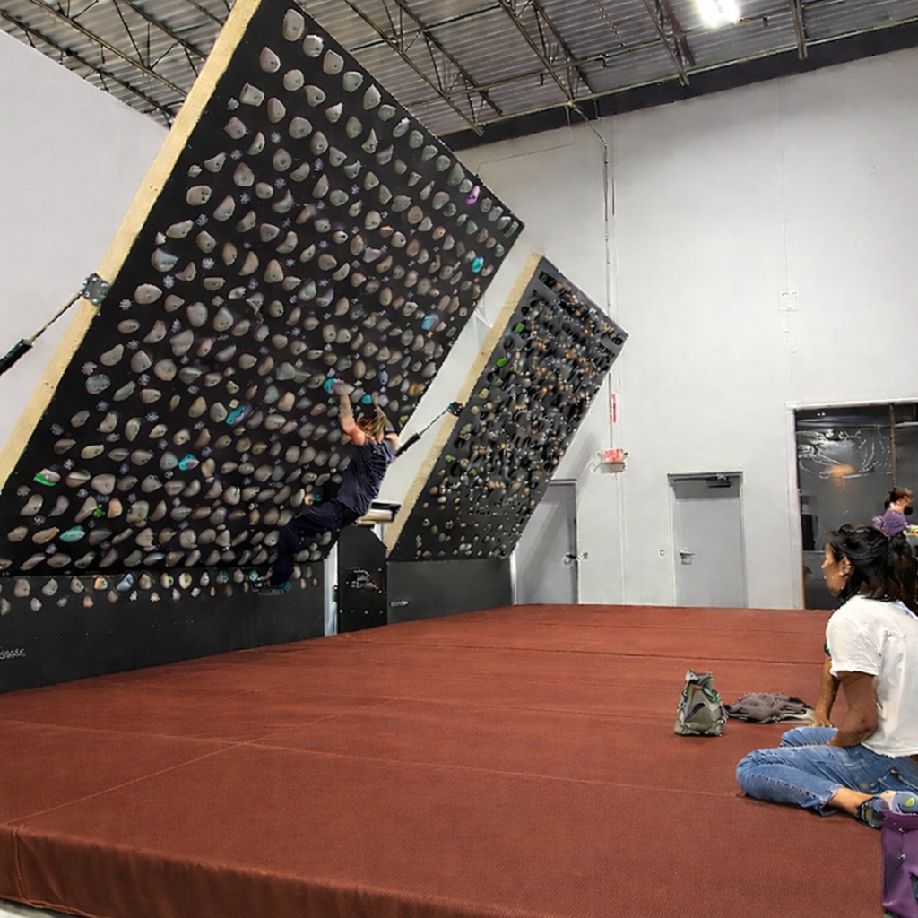 standard_gym wall mats_500x500rust.png