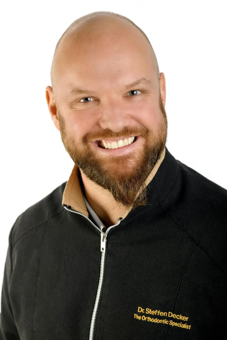 Dr. Steffen Decker