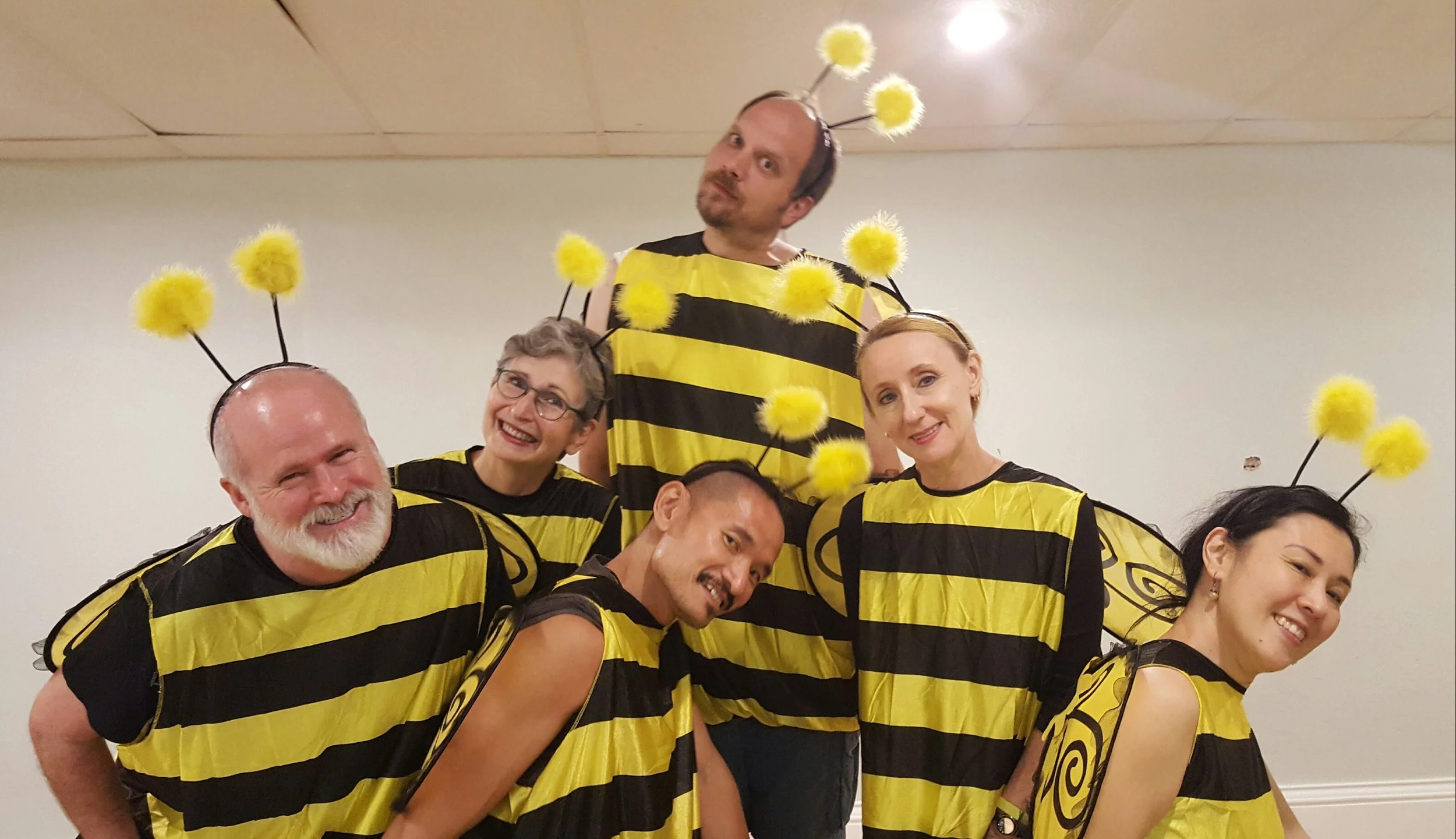 Bee-group-small-silly.jpg