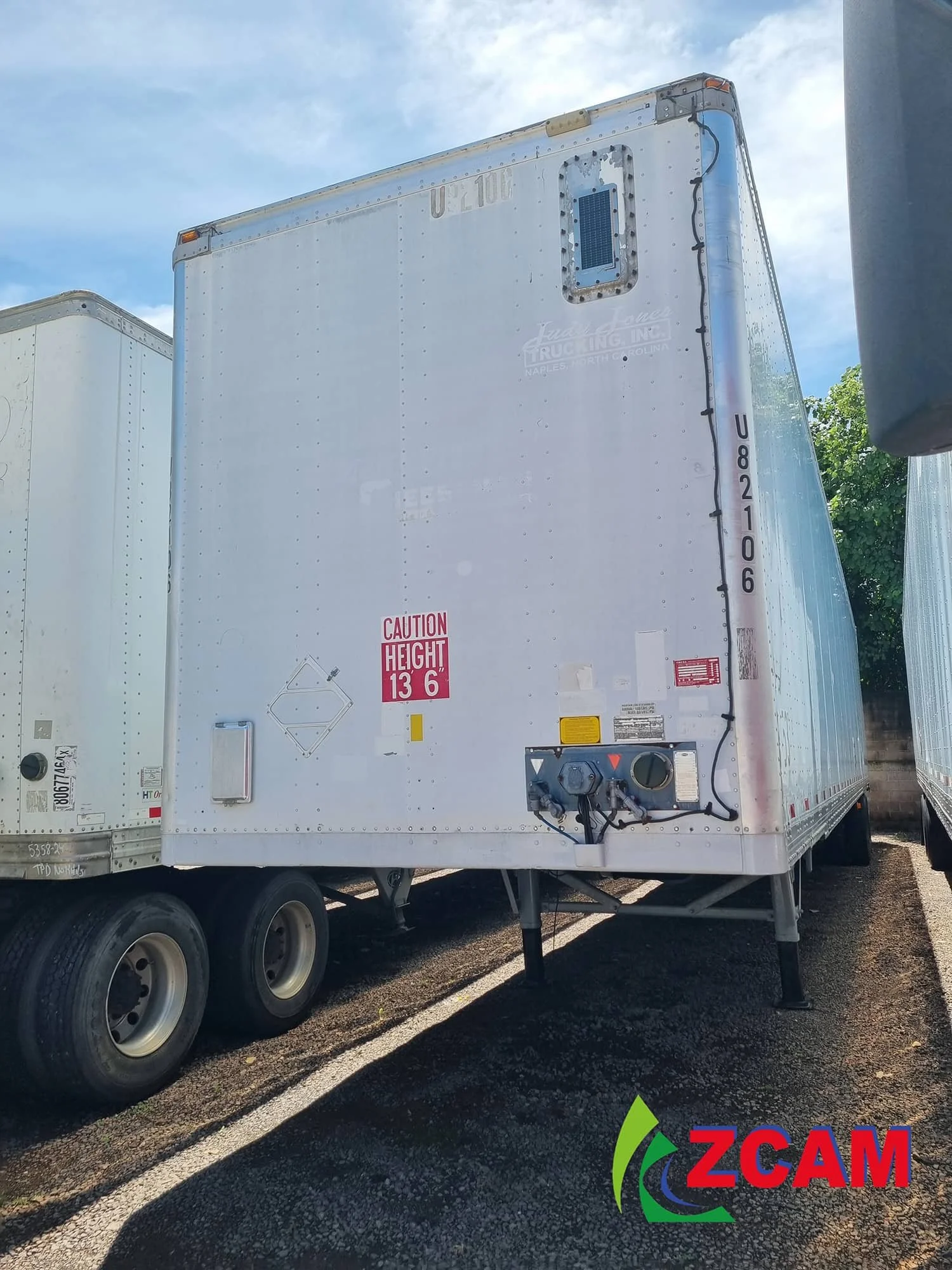 Strick de Venta — Camiones y Cabezales Disponibles en El Salvador 1.jpg