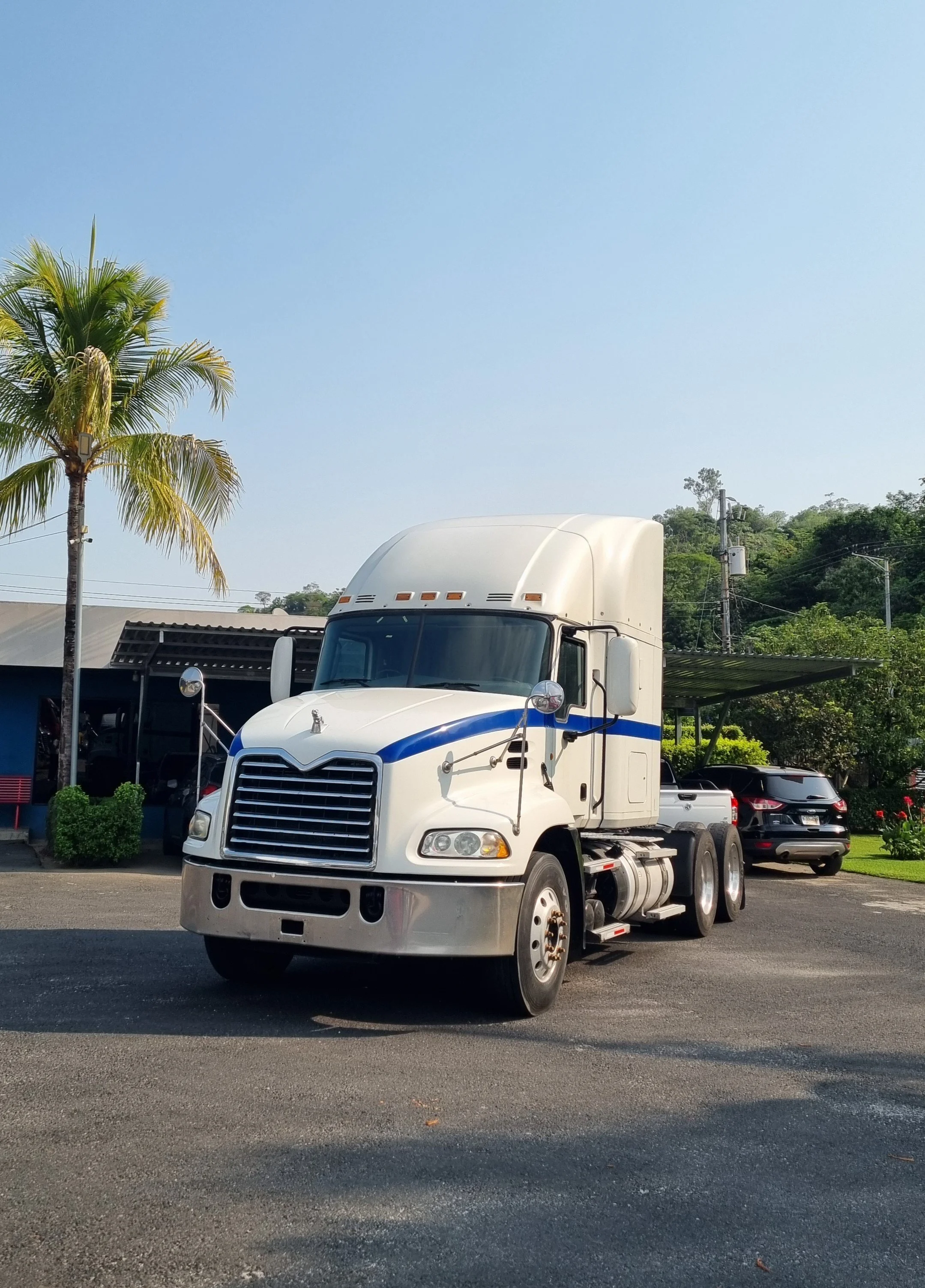 Cabezal mack El Salvador