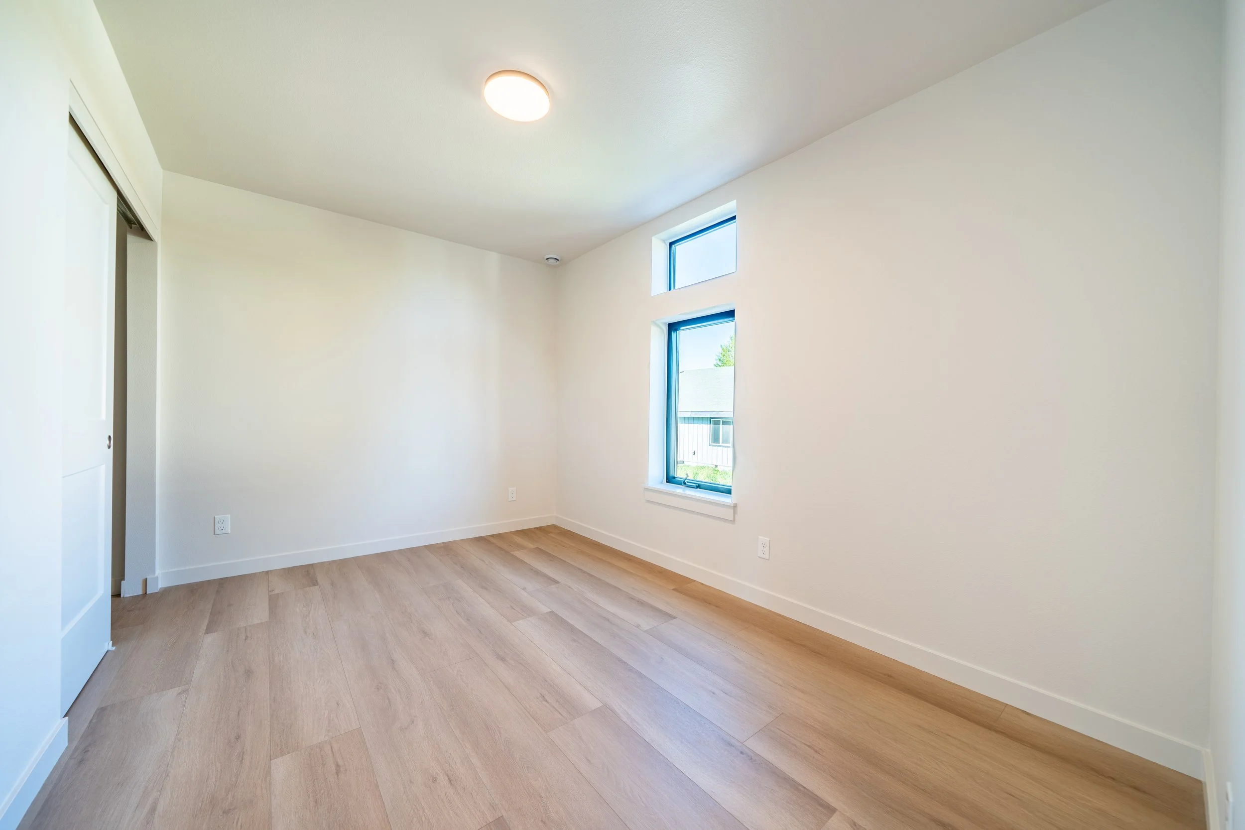 RH - 19th St Redmond 2br-01.jpg