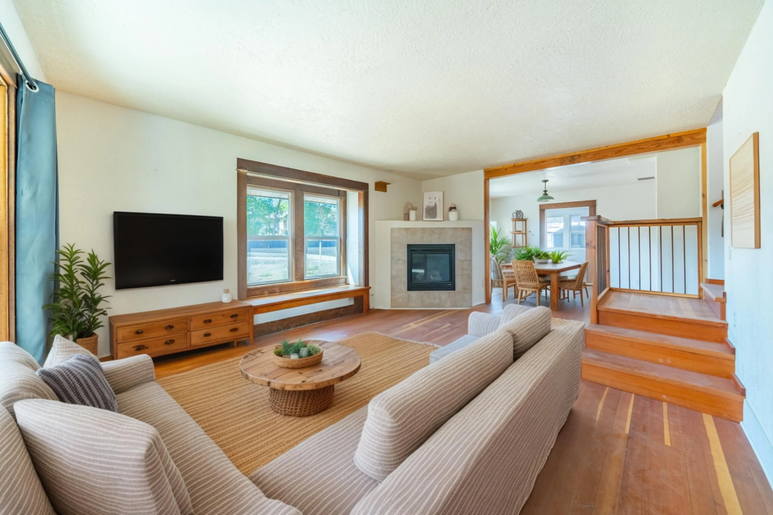 Livingroom Virtual Staging 2.jpeg