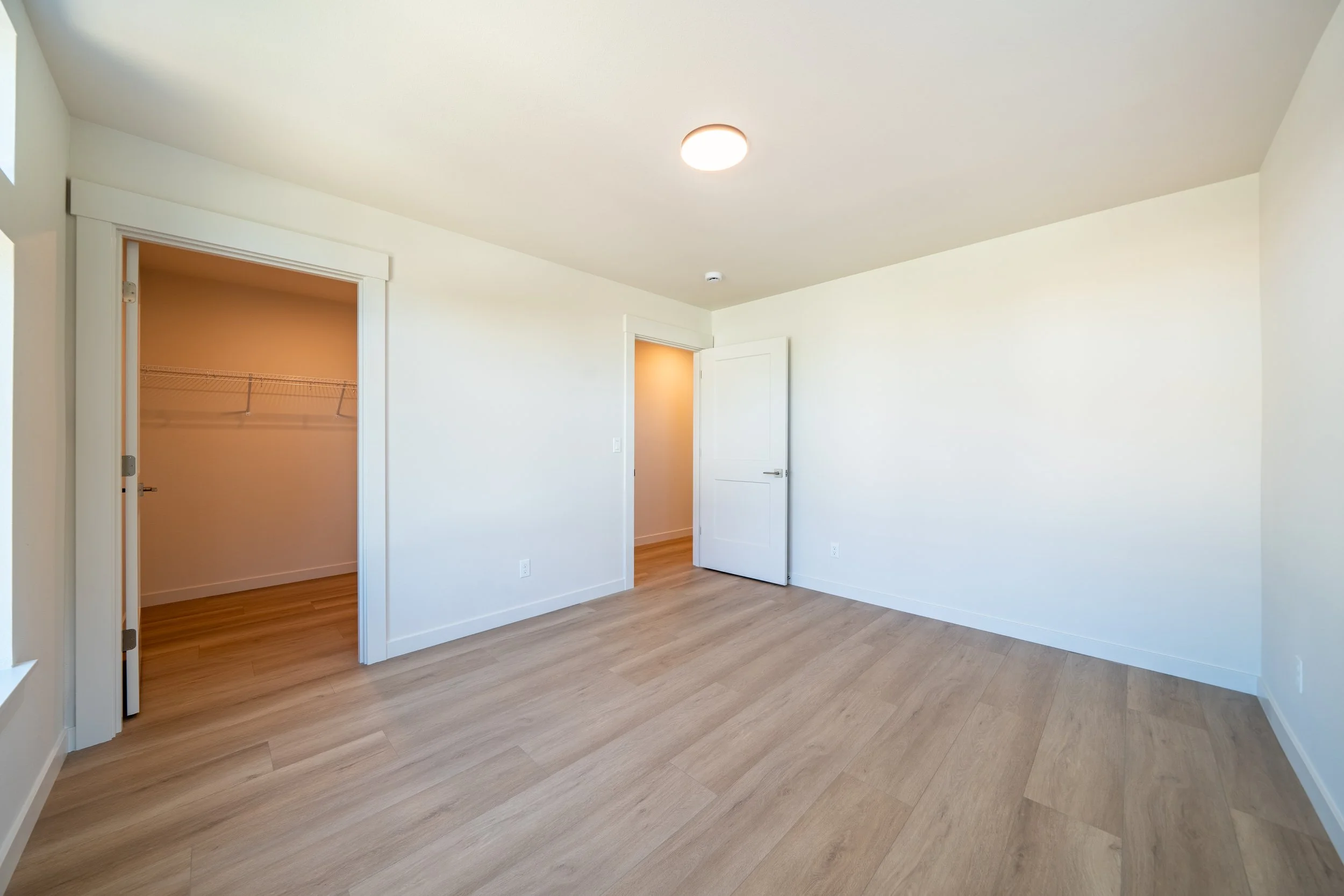 RH - 19th St Redmond 3br-08.jpg