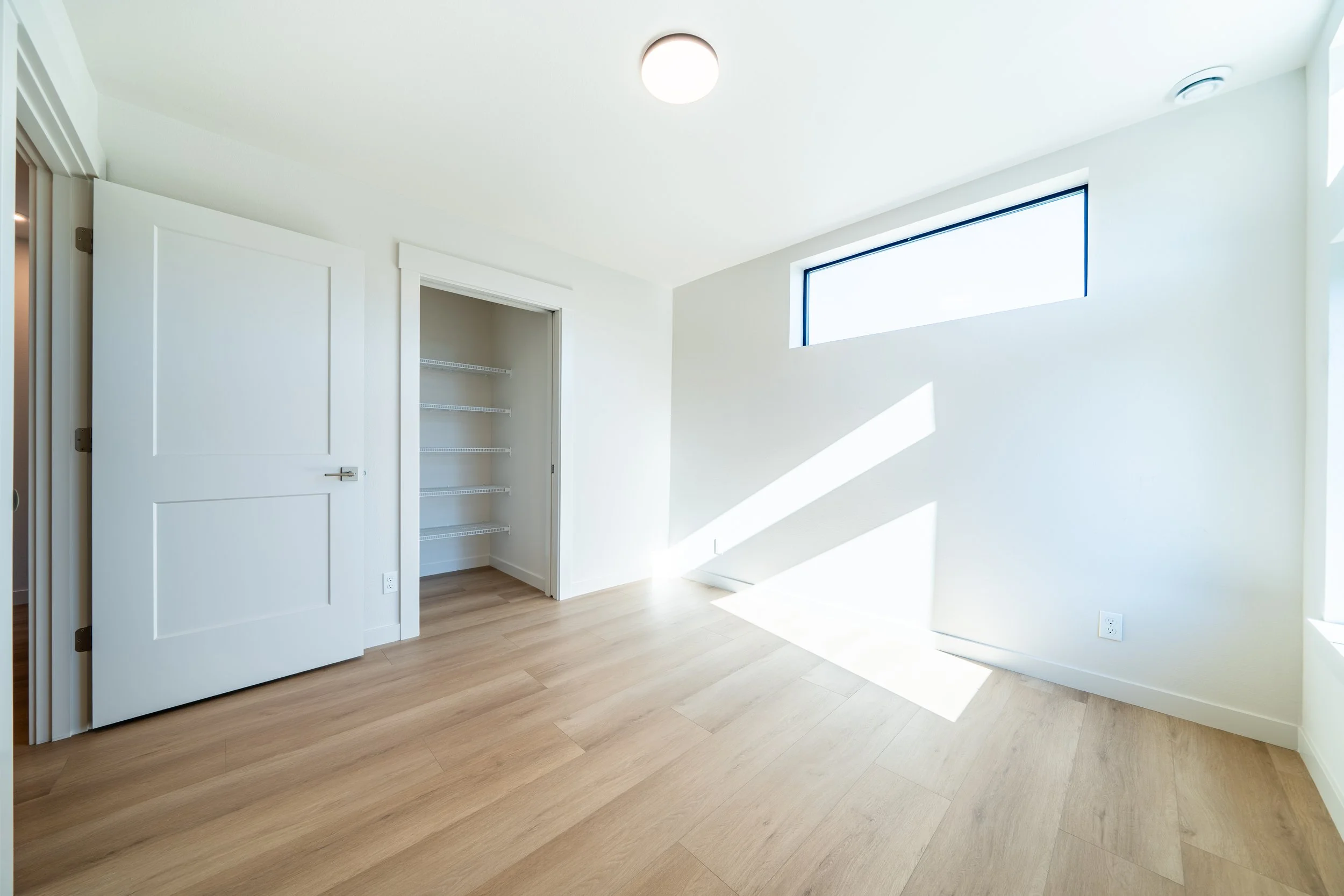 RH - 19th St Redmond 2br-05.jpg