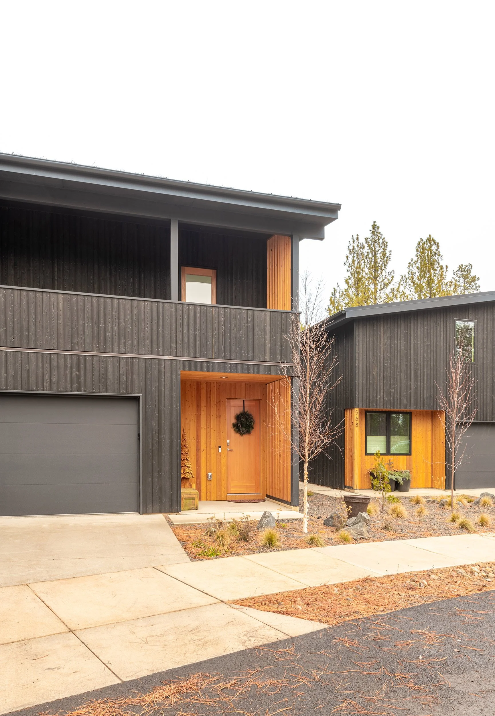 BUILD-LLC-SW-Cottages-Ext-W-Elder-Way-01-AvL.jpg