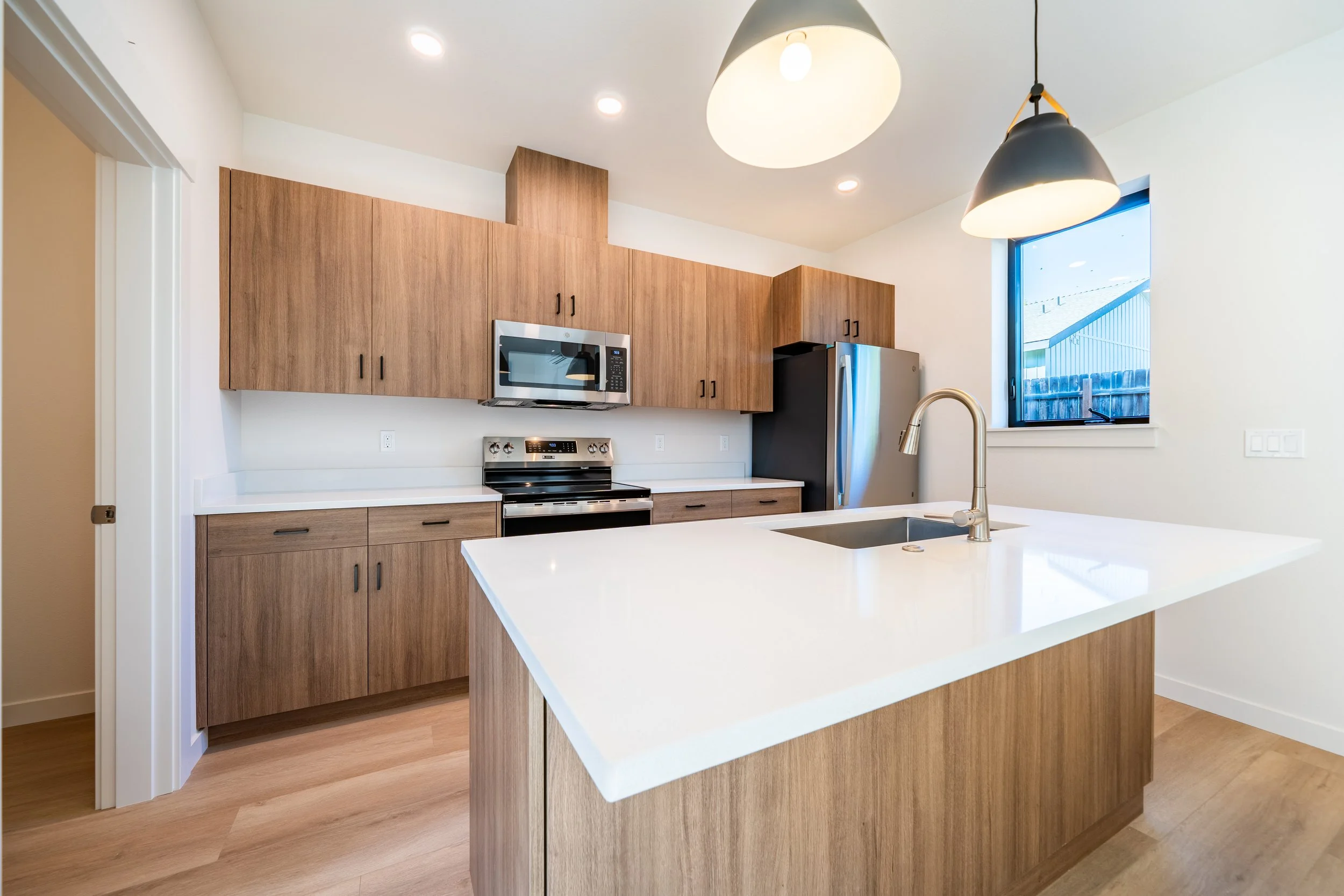 RH - 19th St Redmond 2br-23.jpg