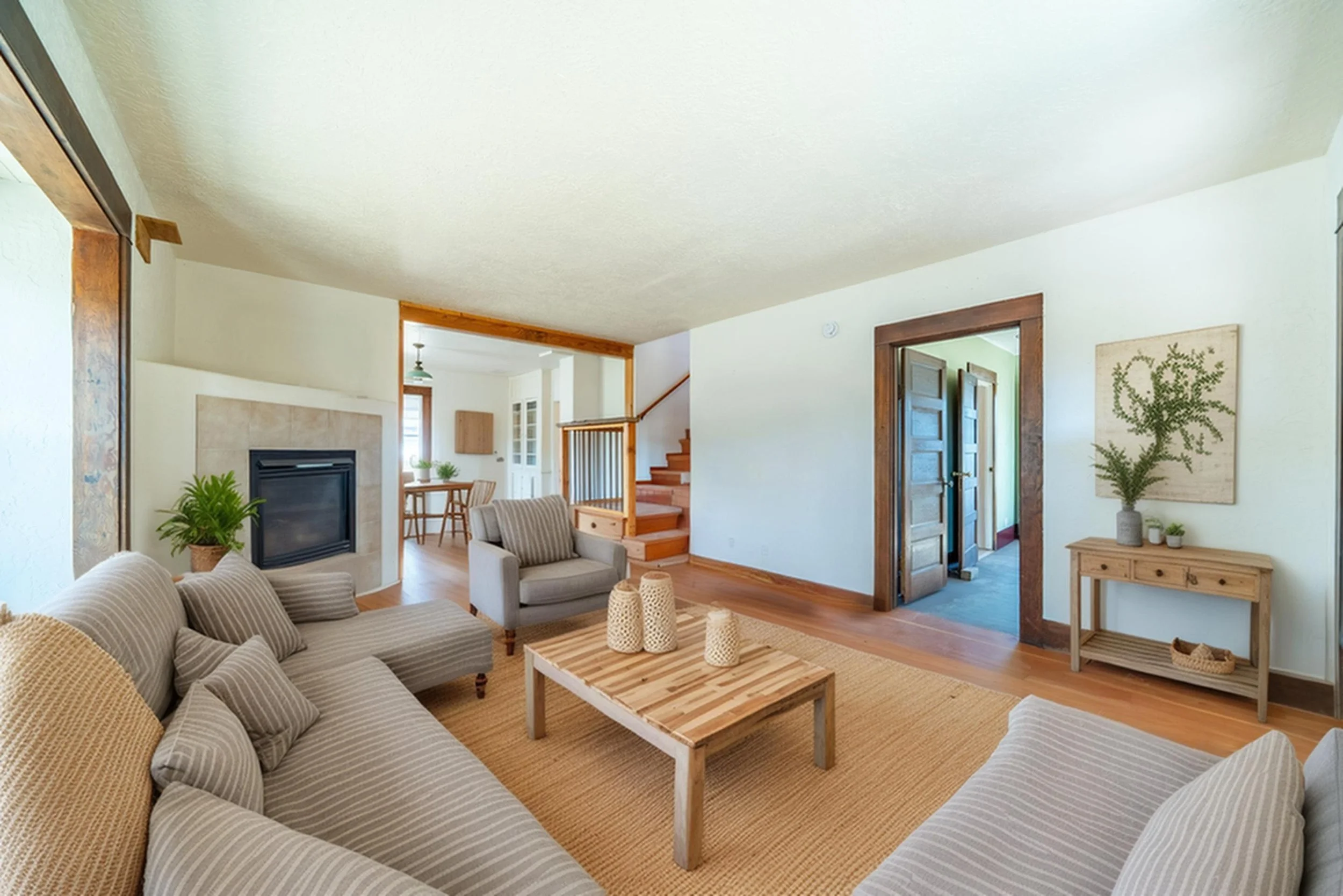 Livingroom Virtual Staging 1.jpeg