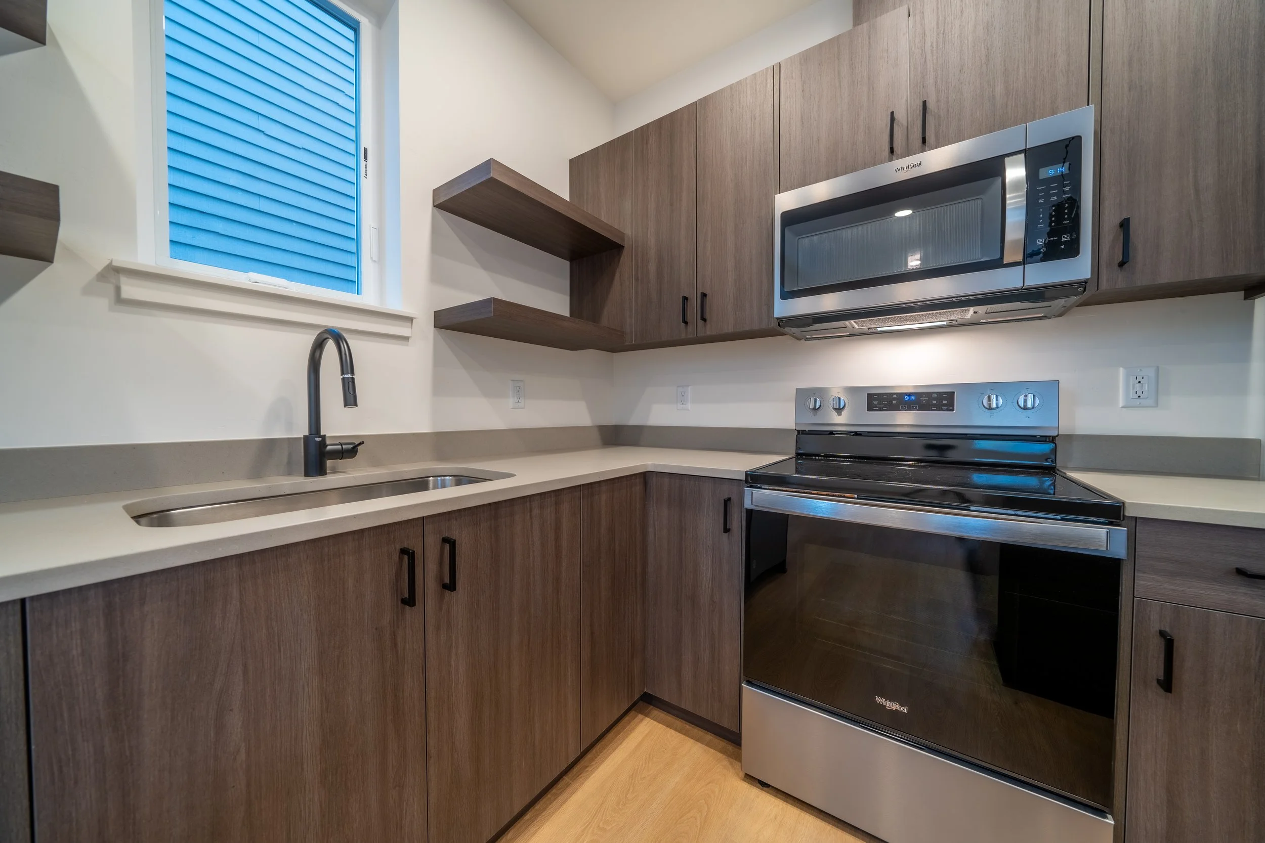 Rooted Poplar-05.jpg