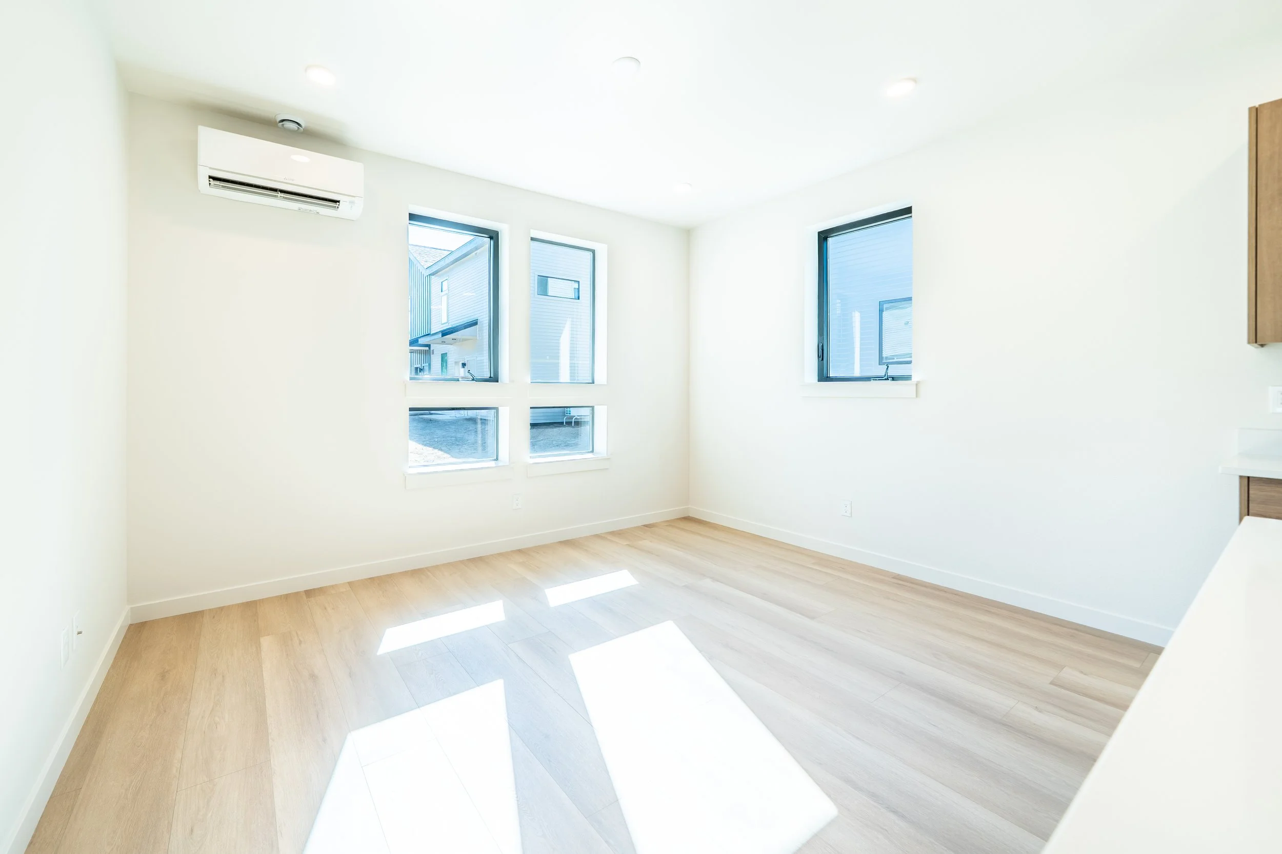 RH - 19th St Redmond 3br-25.jpg