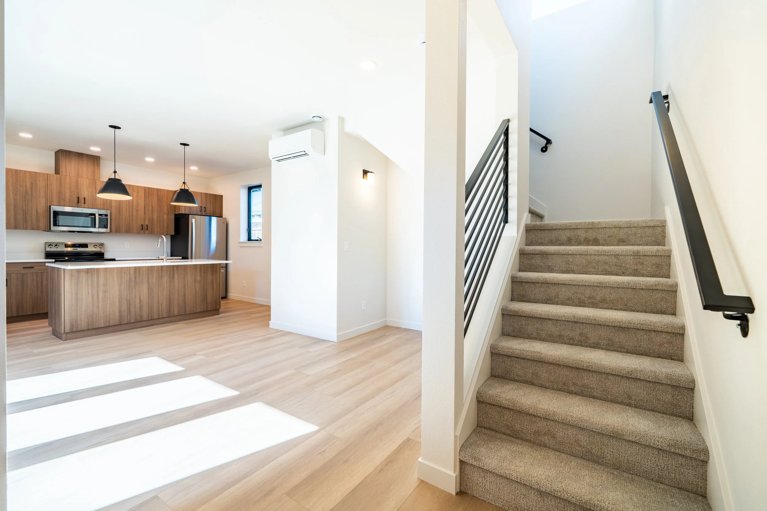 RH - 19th St Redmond 2br-25.jpg