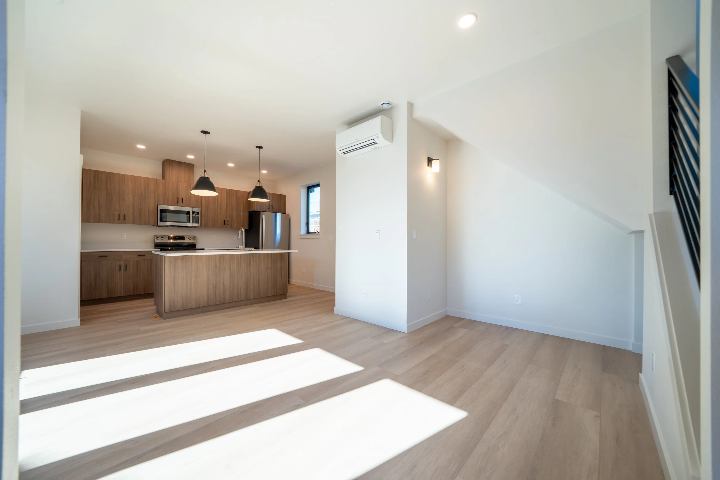 RH - 19th St Redmond 2br-11.jpg