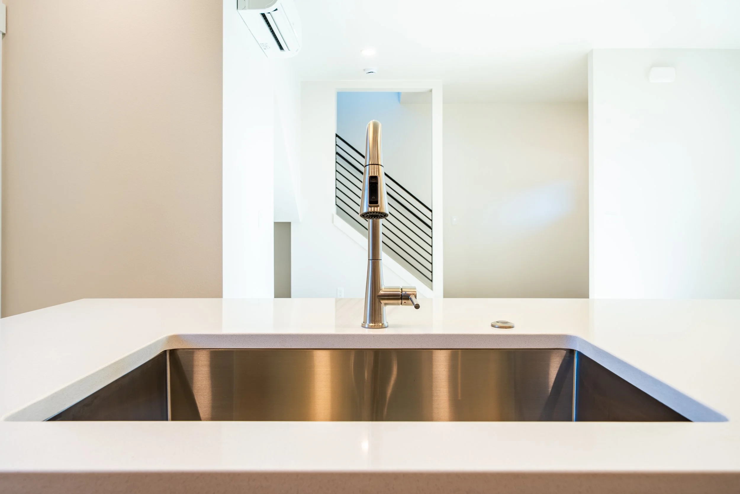 RH - 19th St Redmond 2br-19.jpg